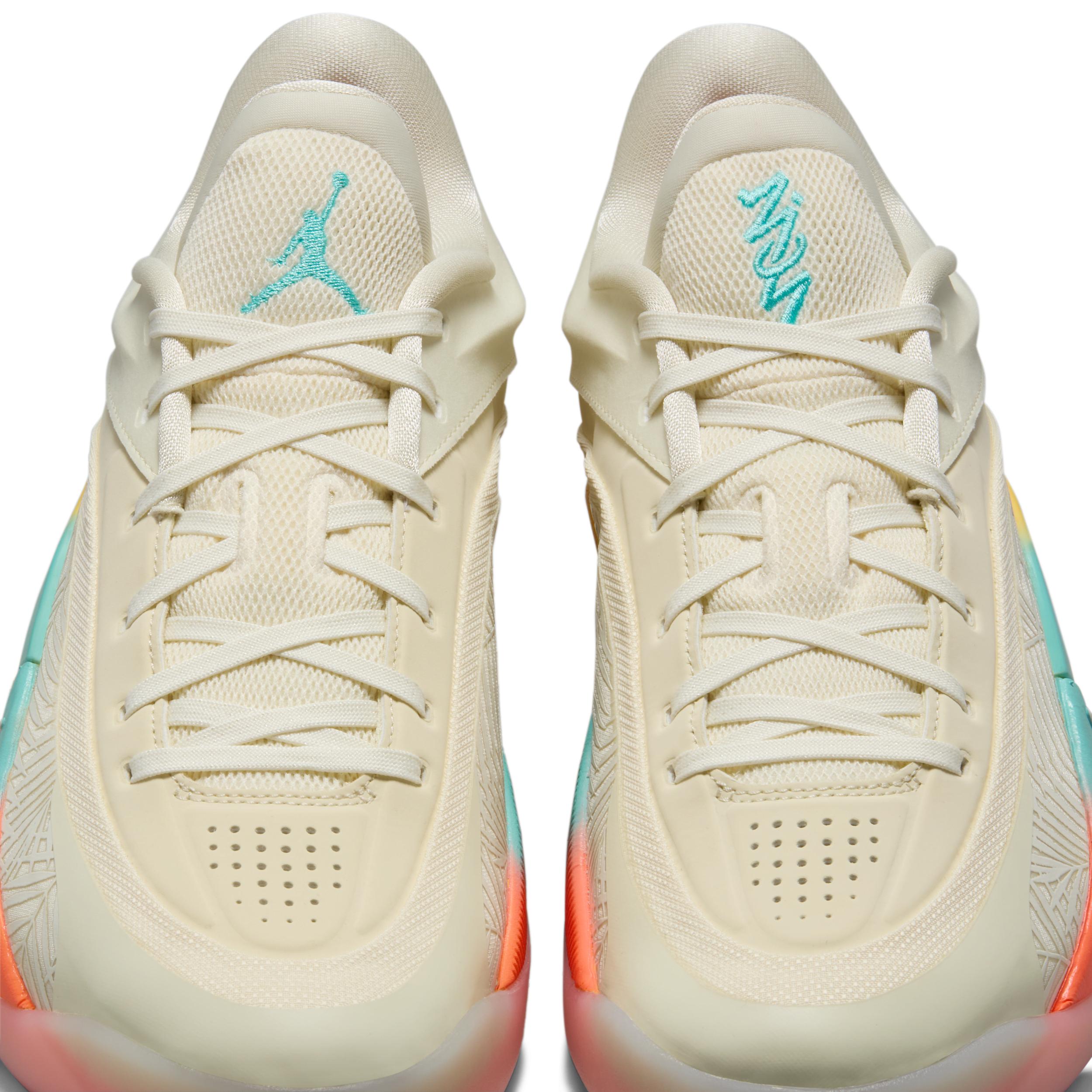 Nike Men's Zion 4 "Low Country" Basketball Shoes Product Image