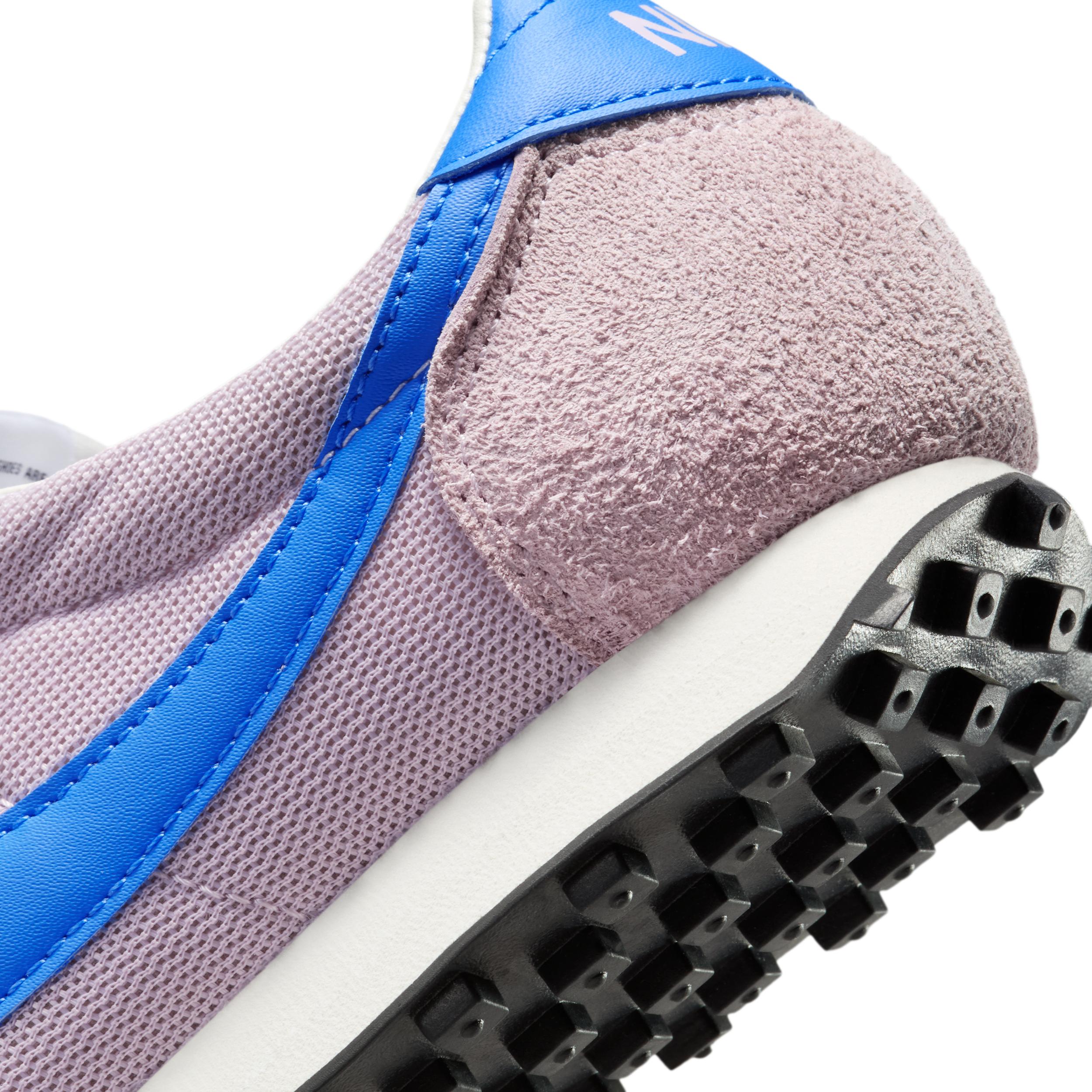 Nike Womens LD-1000 Shoes | IF1761-500 Product Image