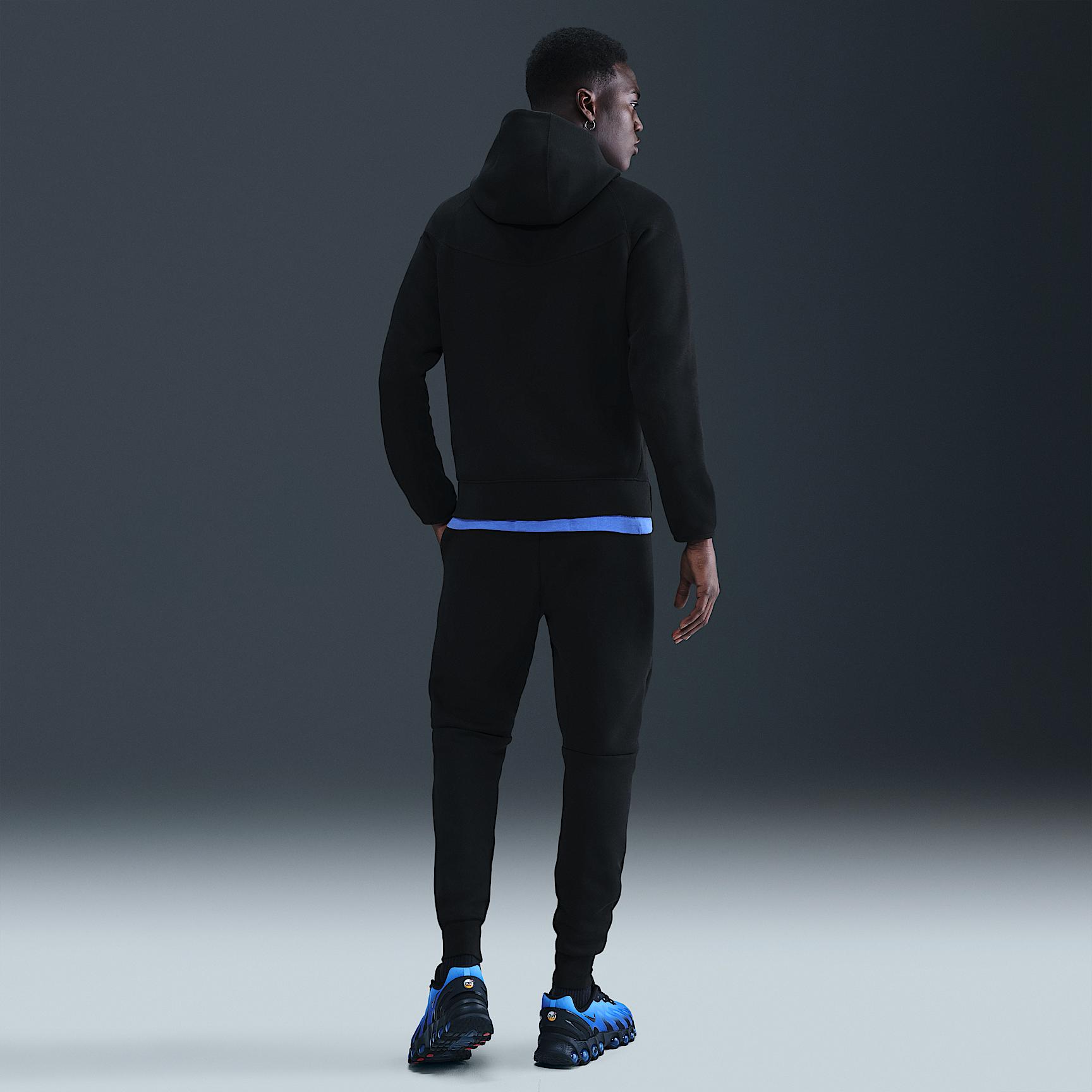 Chelsea FC Tech Windrunner Men's Nike Total 90 Soccer Fleece Full-Zip Jacket Product Image