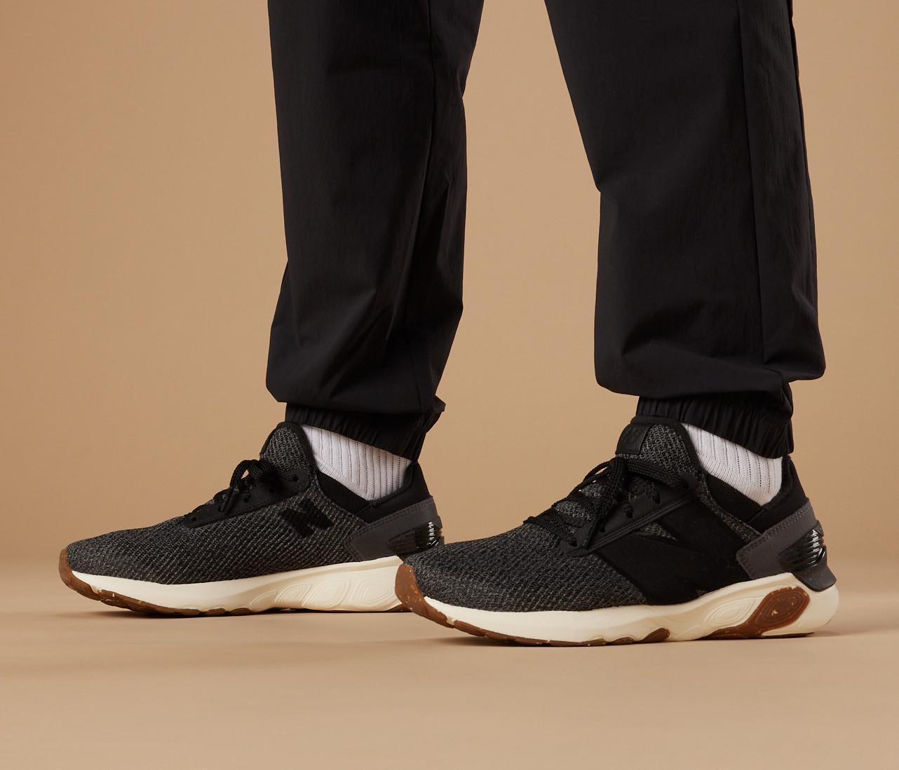 Men's New Balance 1440 Sneakers Product Image