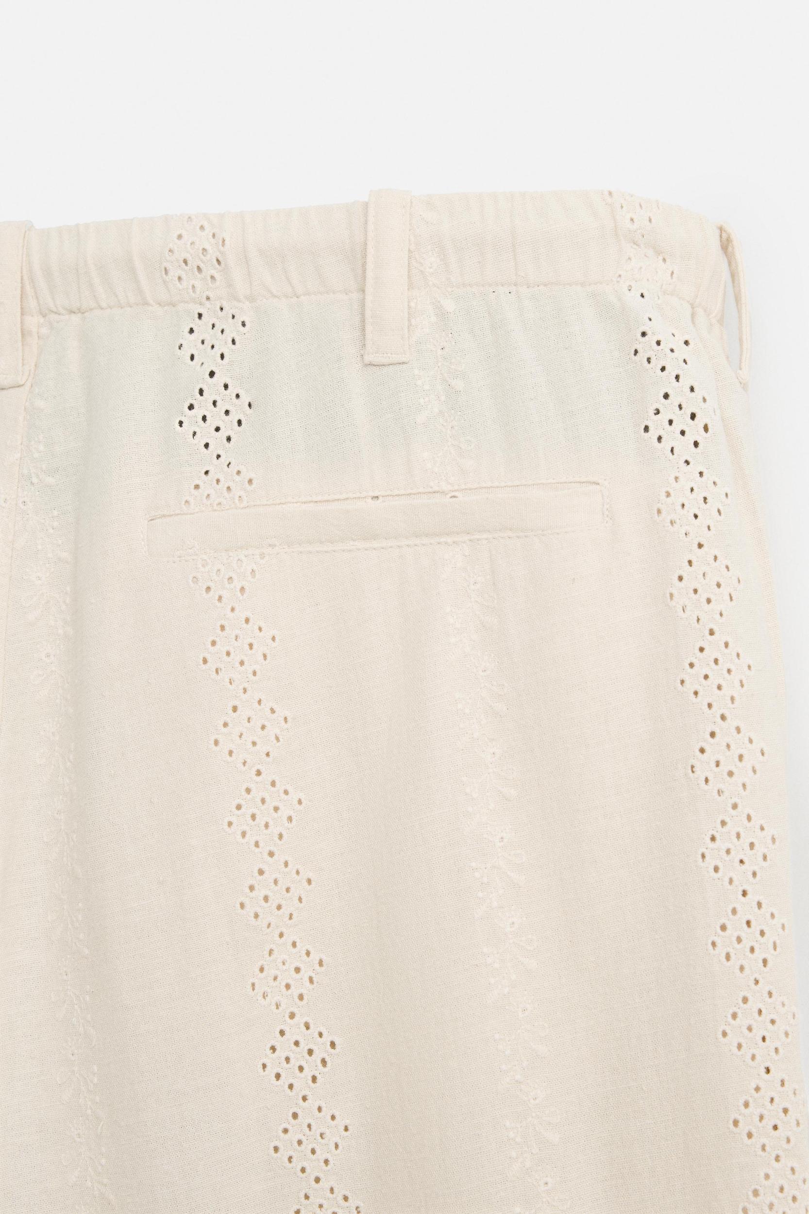 EMBROIDERED CUTWORK COTTON - LINEN PANTS Product Image