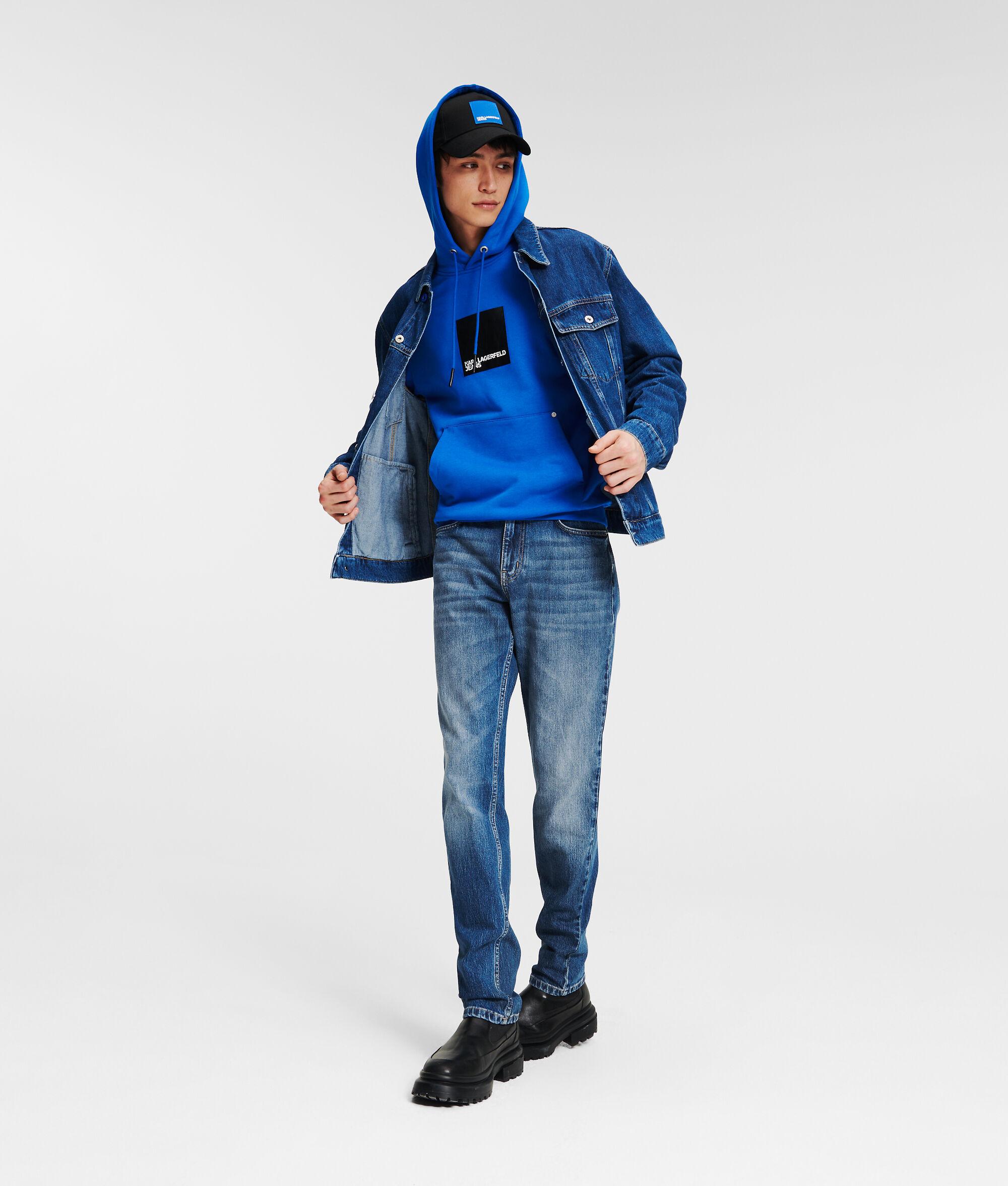 SLIM JEANS Product Image