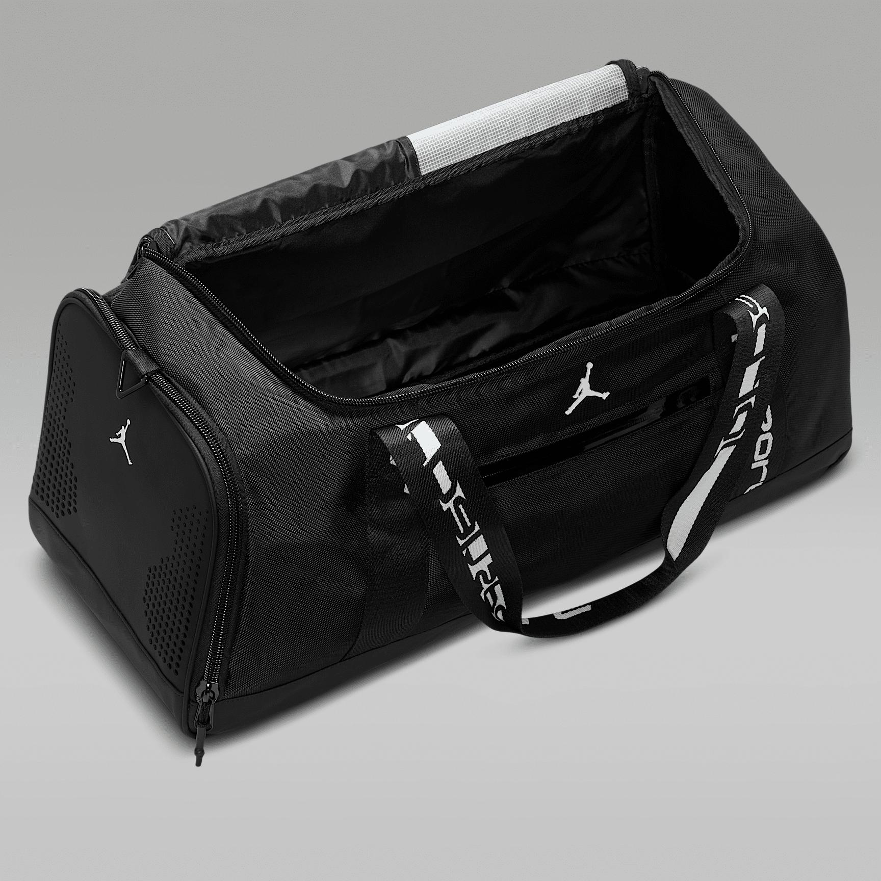 Mens Jordan Sport Duffle Bag (47.5L) | MA0913-023 Product Image