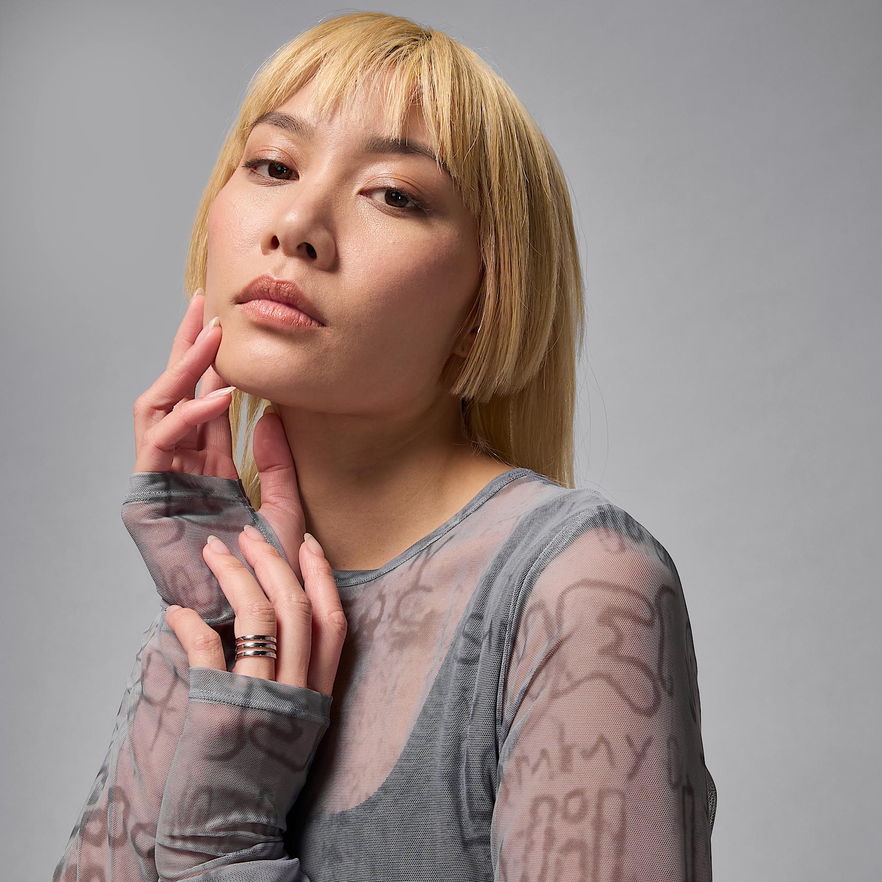 Womens Air Jordan Mesh Long-Sleeve Top | HQ9174-070 Product Image