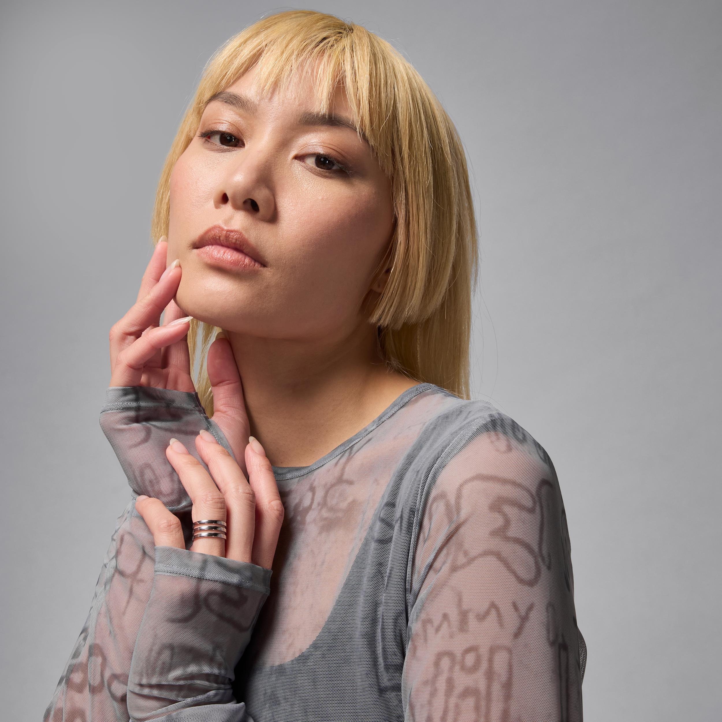 Womens Air Jordan Mesh Long-Sleeve Top | HQ9174-070 Product Image