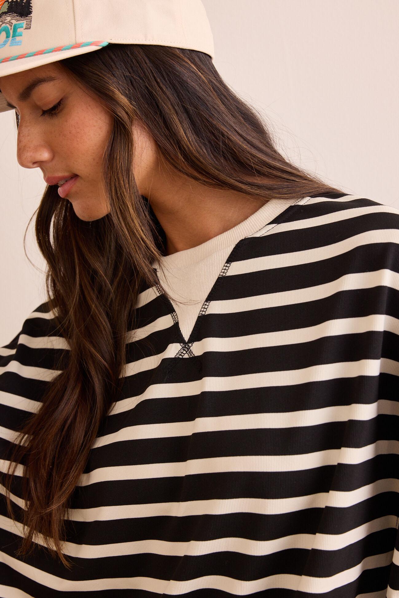 Swift Stripe Layer Product Image