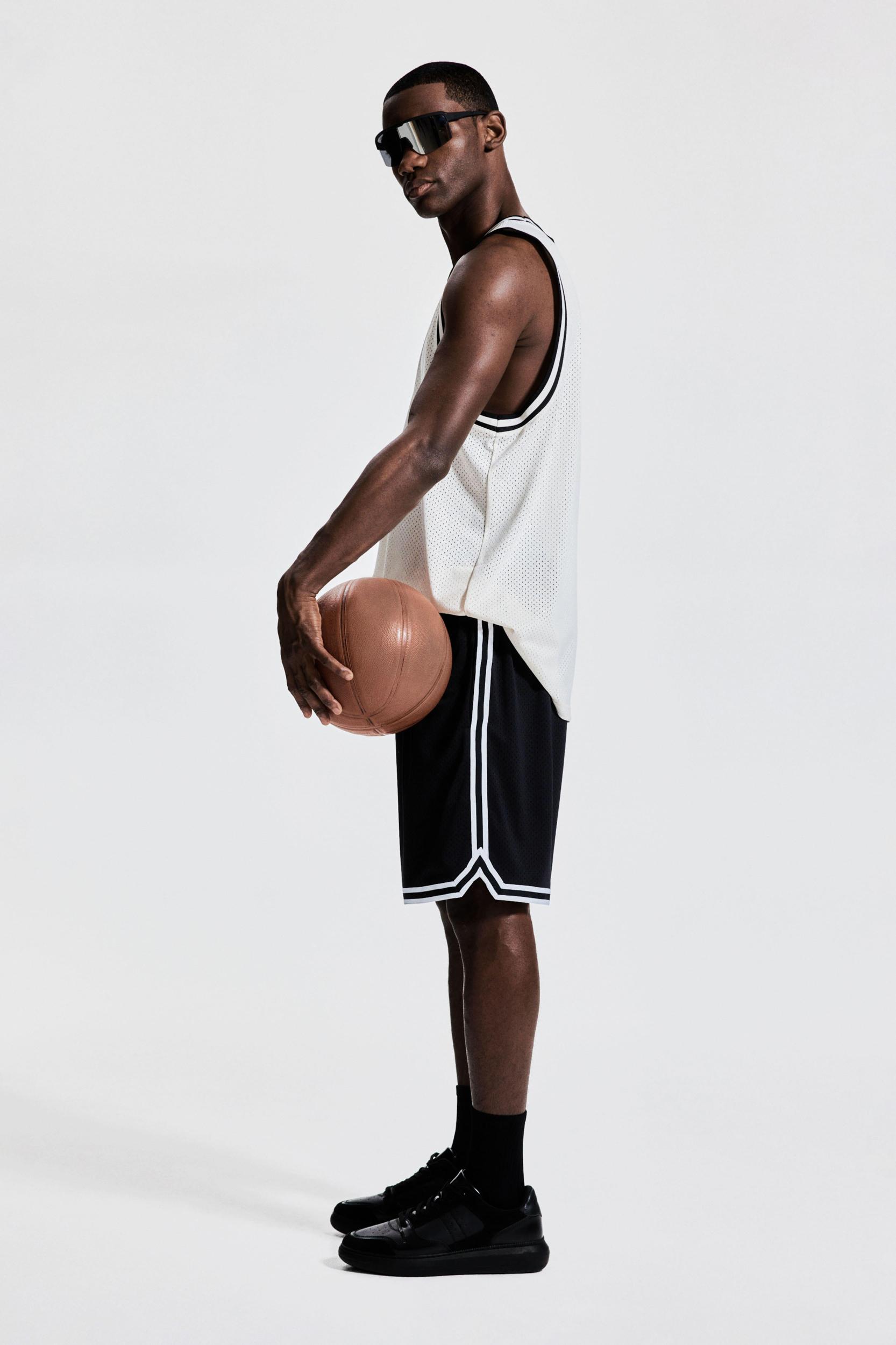 Loose-Fit Basketball Shorts with DryMove™ Product Image