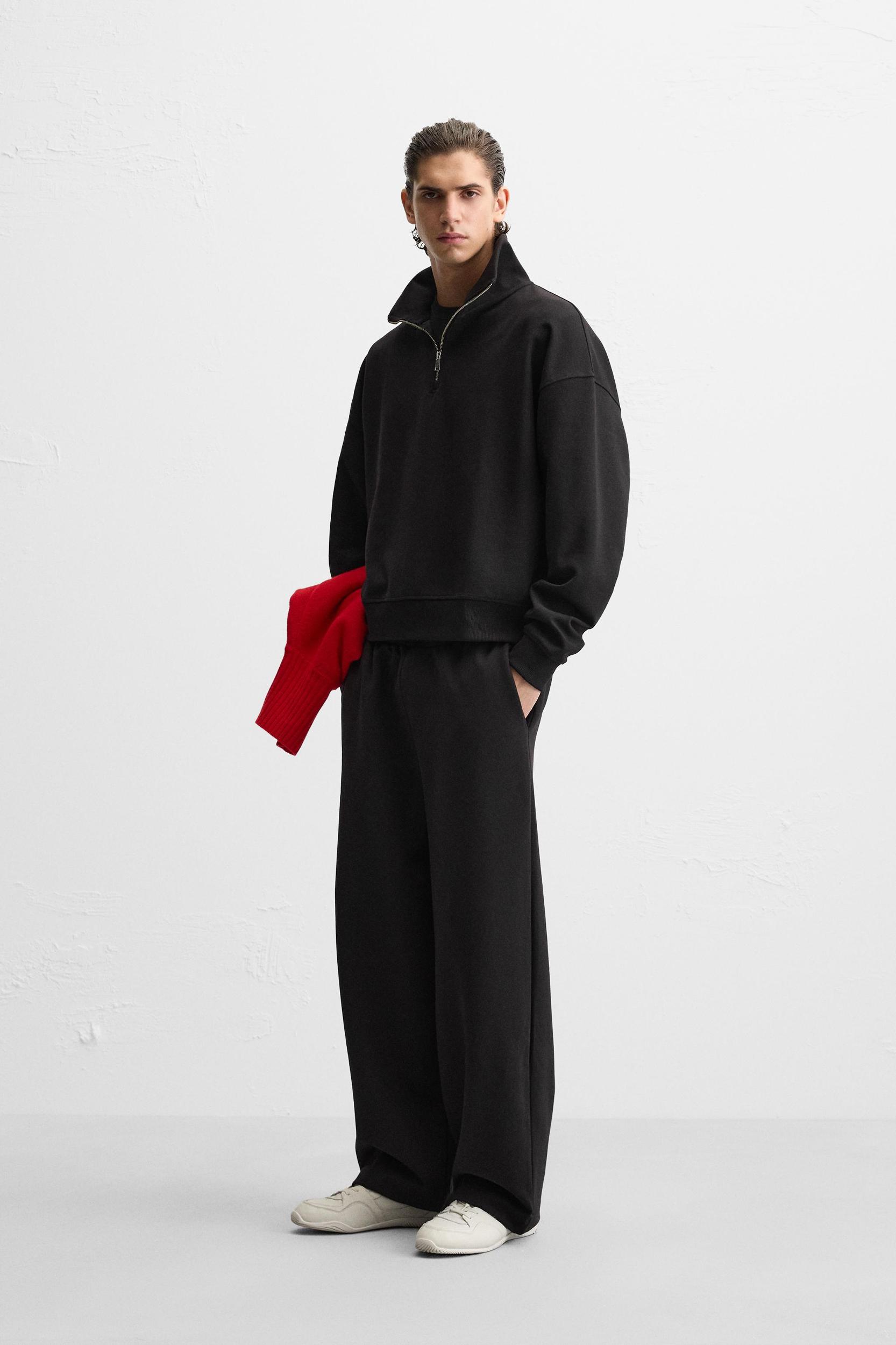 TECHNICAL QUARTER-ZIP SWEATSHIRT Product Image