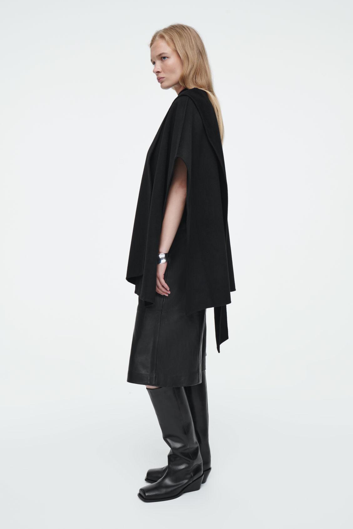 WOOL-BLEND CAPE Product Image