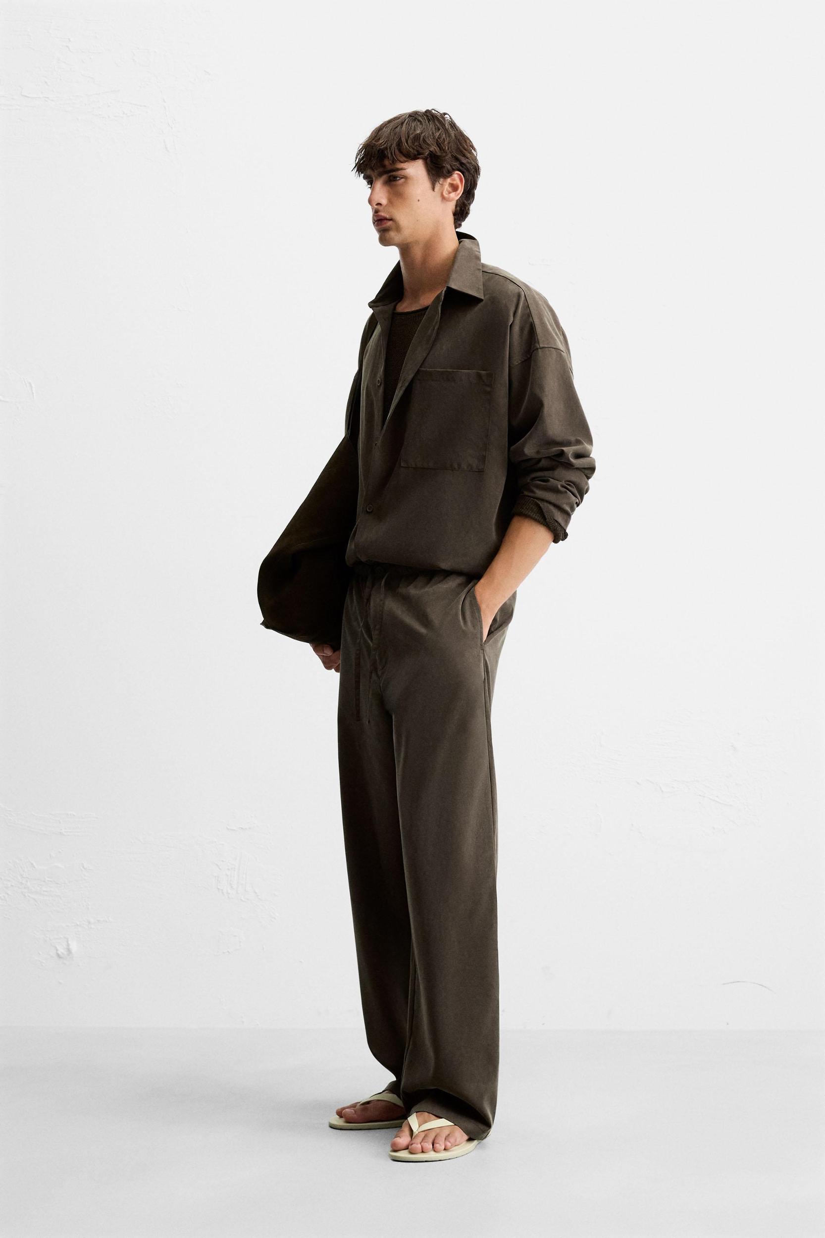 RELAXED FIT FLOWY PANTS Product Image