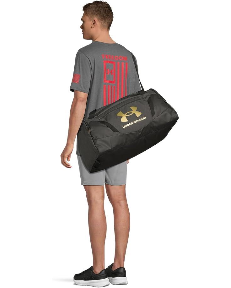 Defender 4 Medium Duffel Bag Product Image