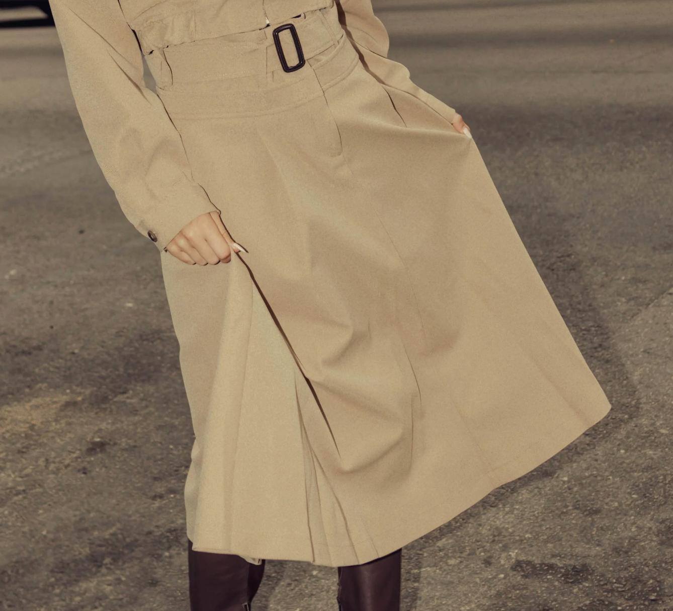 Belladonna Pleated Skirt in Sand Product Image