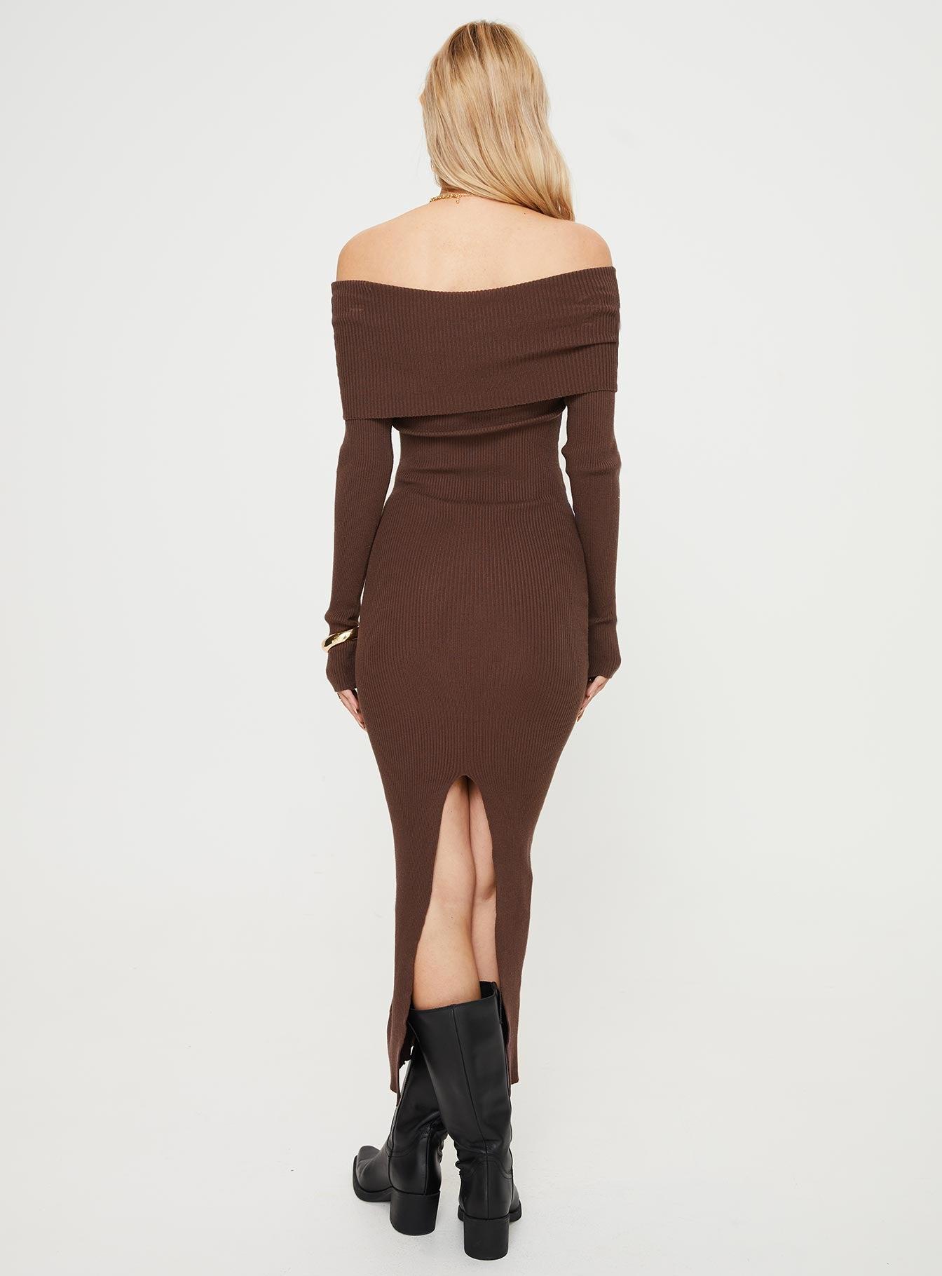 Phylis Off The Shoulder Maxi Dress Chocolate Product Image