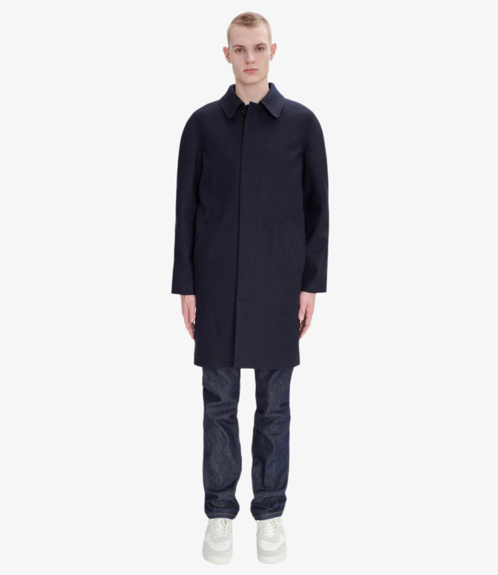 Auster Raincoat Male Product Image