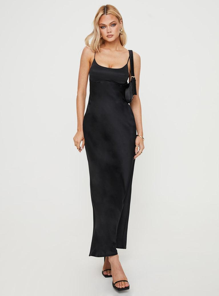 Ravia Maxi Dress Black Product Image