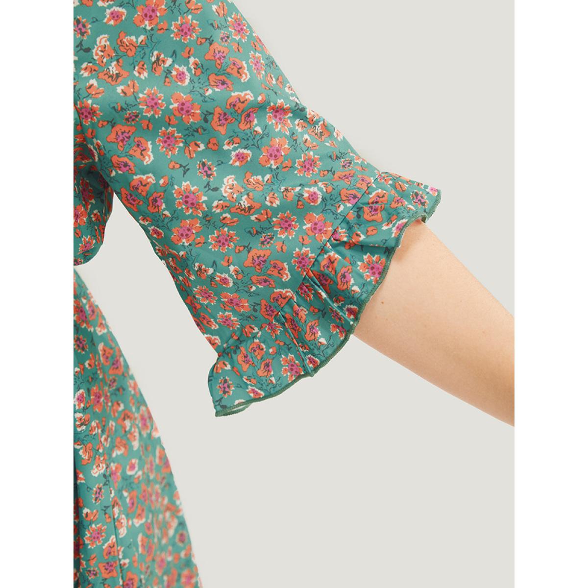 Plus Size Emerald Ditsy Floral Ruffle Sleeve Notched High Low Hem Blouse Women Elegant Short sleeve Notched collar Dailywear Blouses BloomChic 10/M Product Image