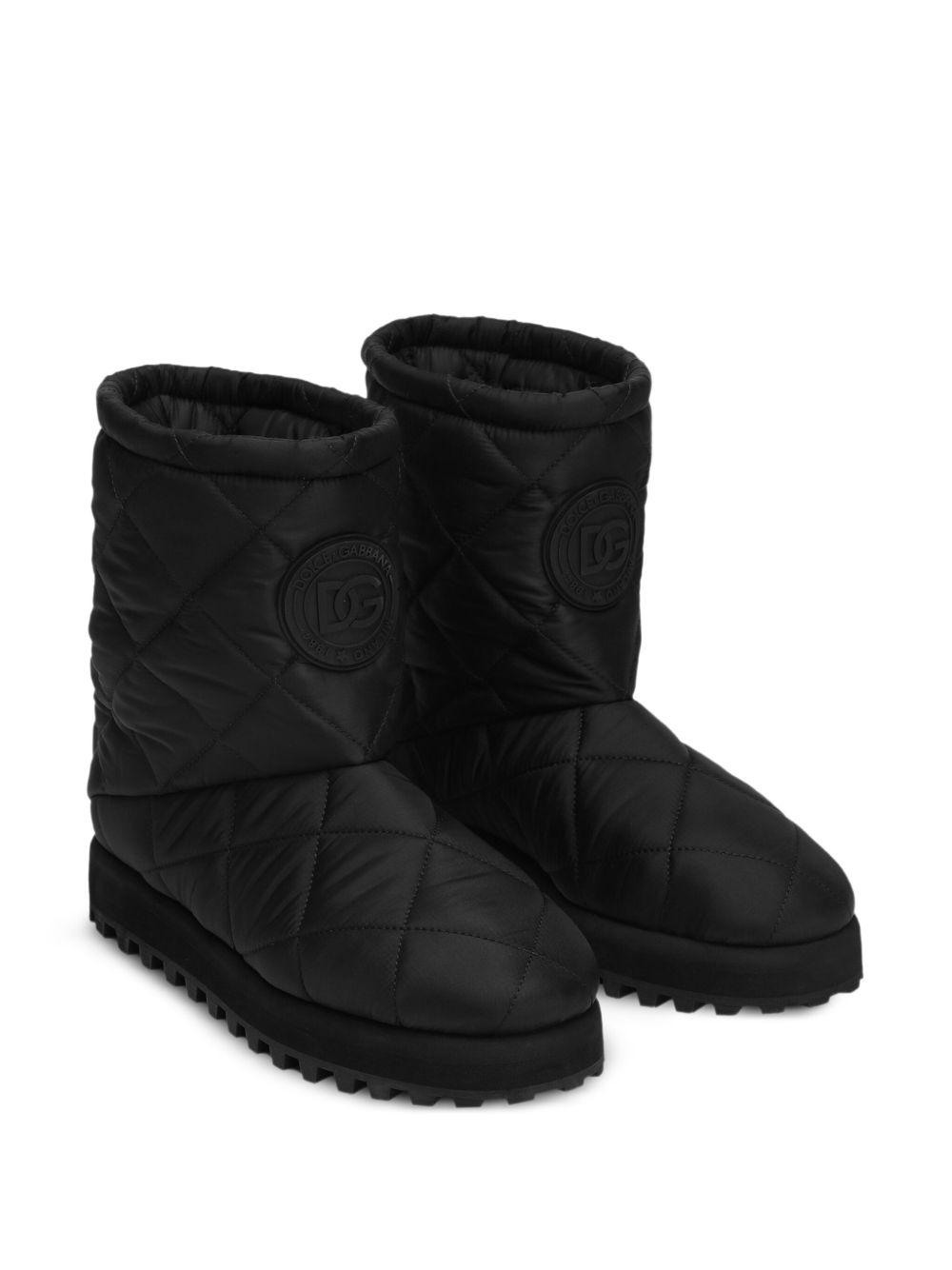 quilted ankle boots Product Image