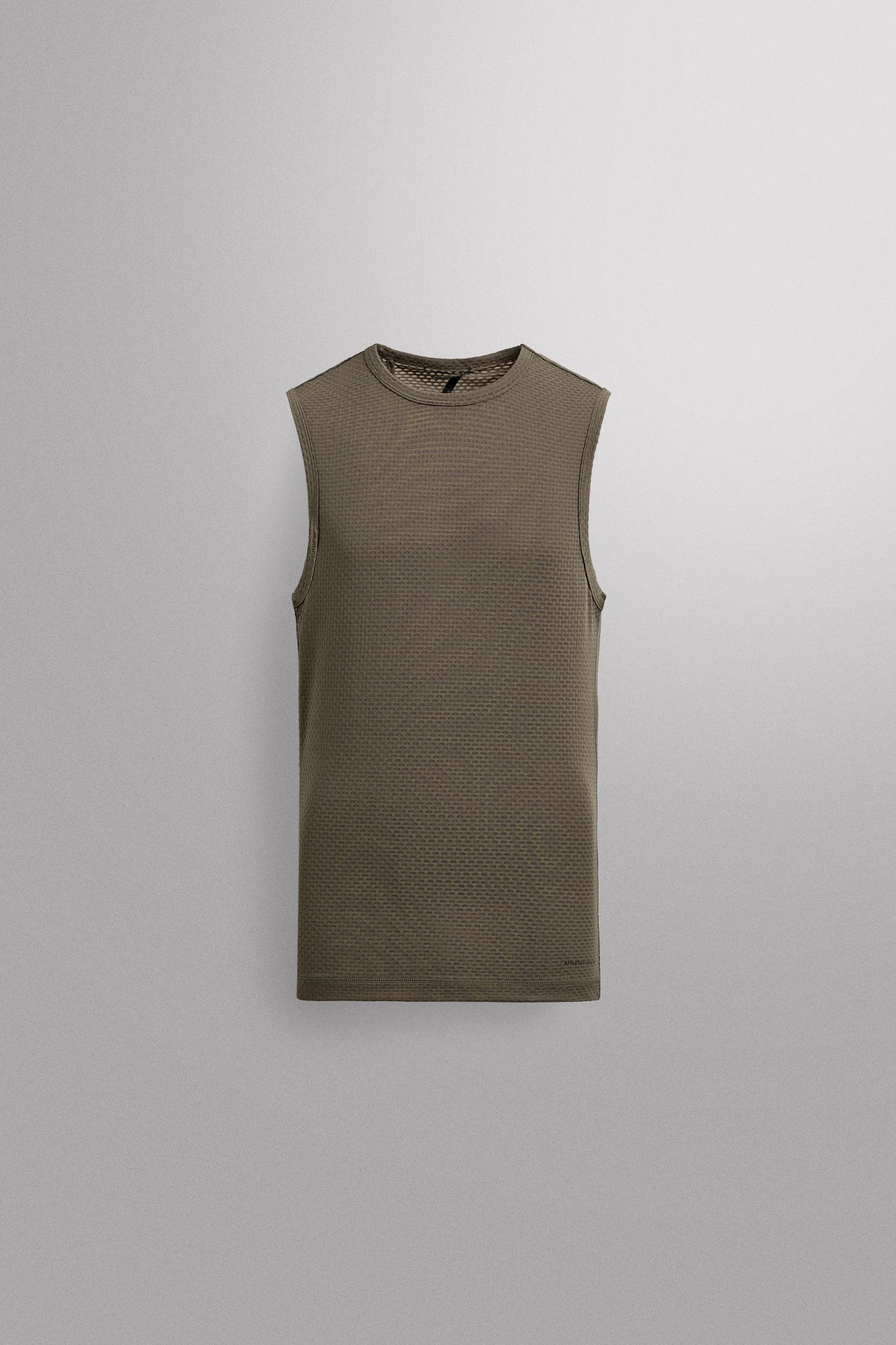 GRAVEL FIRST LAYER TANK TOP Product Image