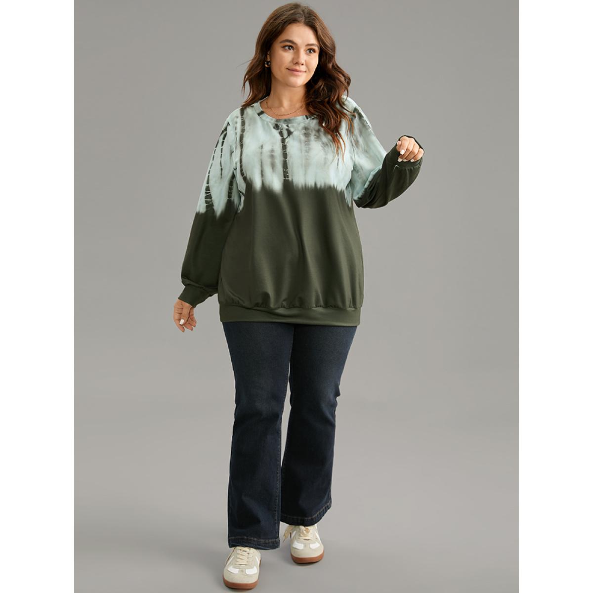 Plus Size Tie Dye Ombre Crew Neck Sweatshirt Women Multicolor Casual Tie Dye Round Neck Dailywear Sweatshirts BloomChic 26/4X Product Image