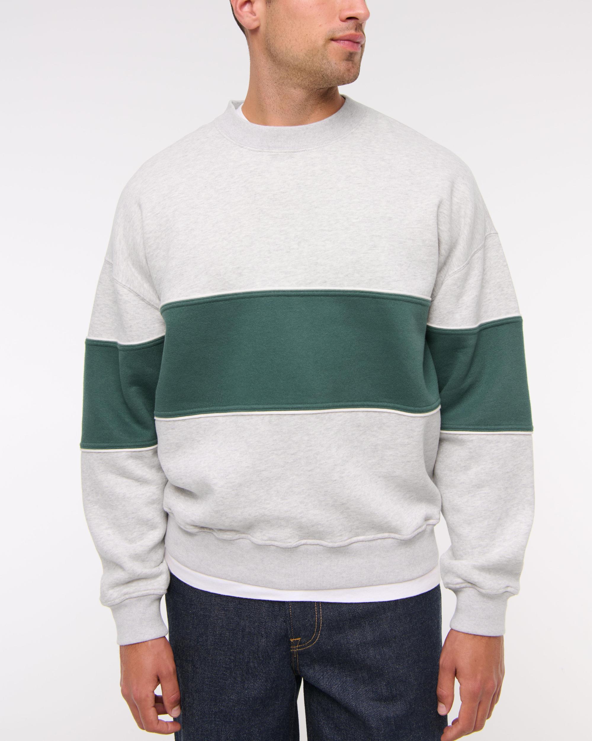 Essential Crew Sweatshirt Product Image
