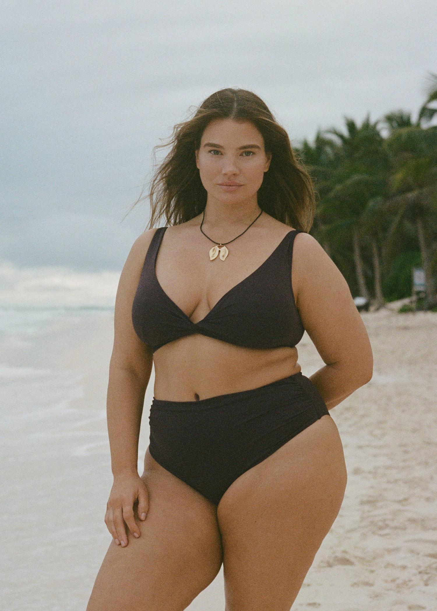 High-waisted draped bikini bottom - Women | MANGO USA Product Image