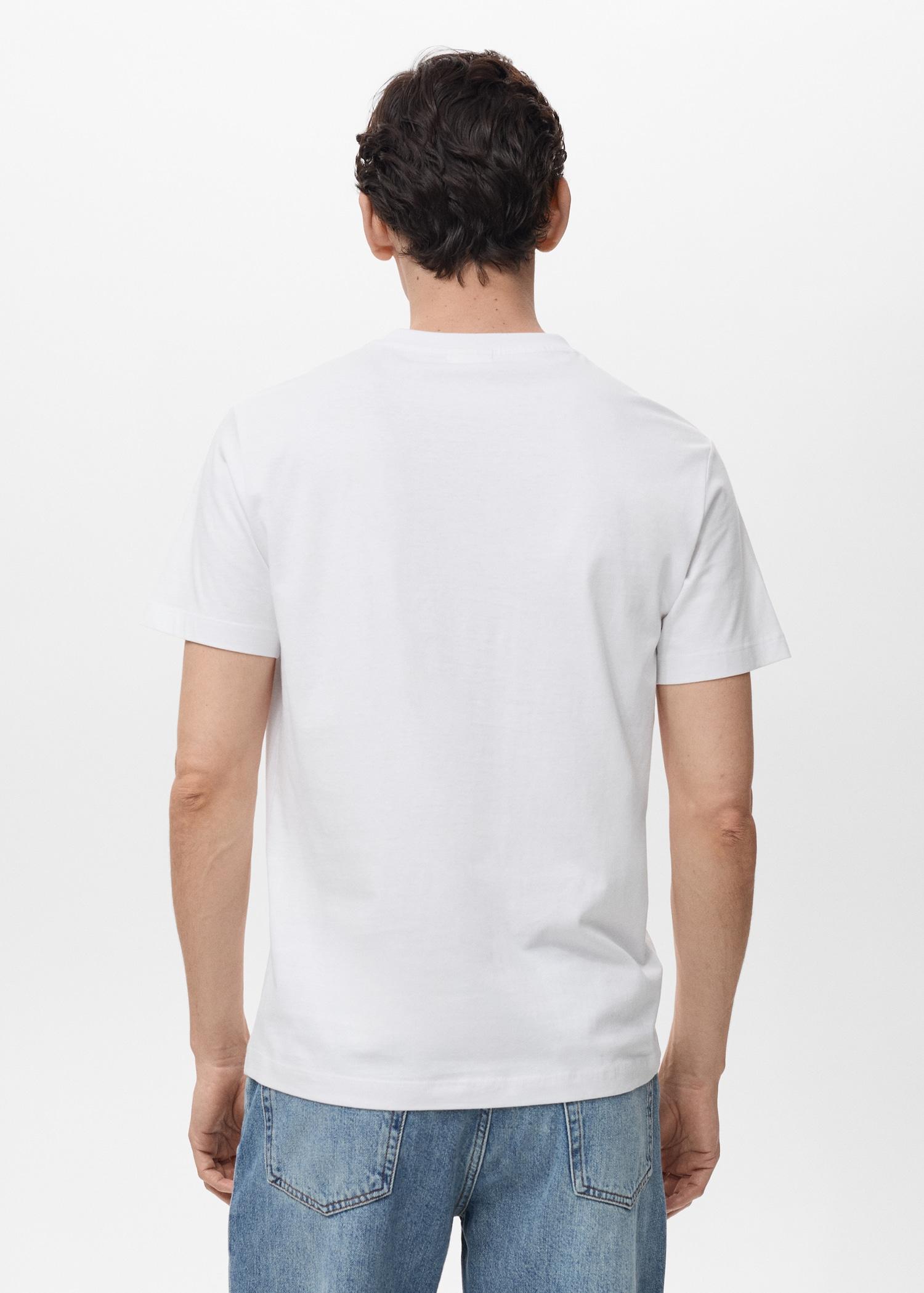 V-neck T-shirt - Men | MANGO USA Product Image
