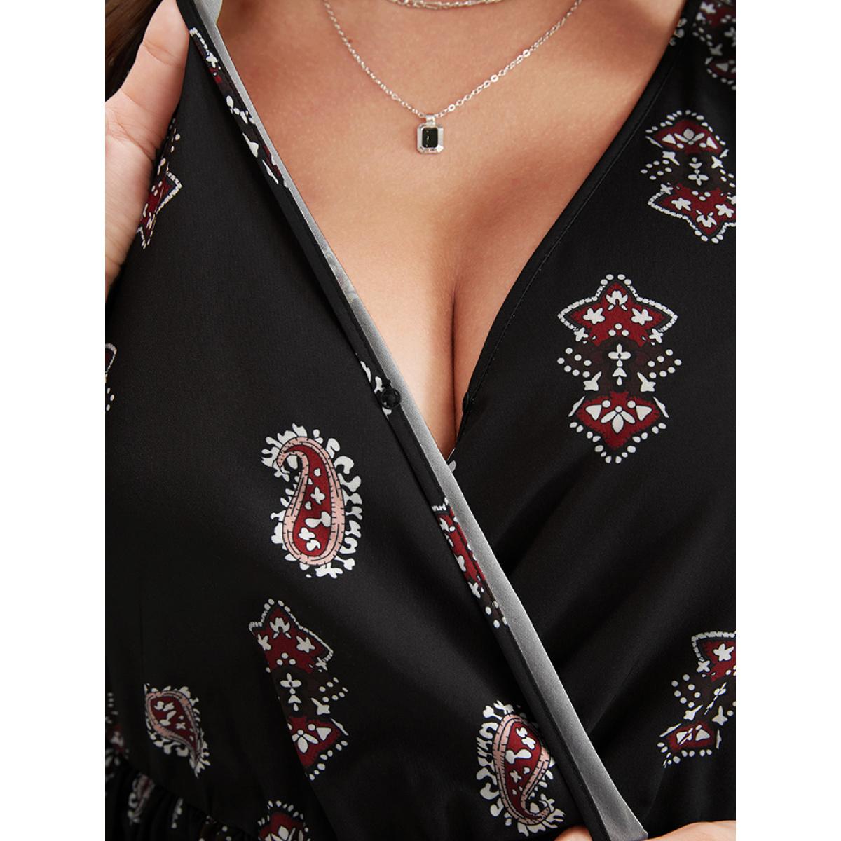 Plus Size Paisley Pocket Split Wrap Maxi Dress Black Women Vacation Pocket V-neck Long Sleeve Curvy Long Dress BloomChic 22-24/3X Product Image