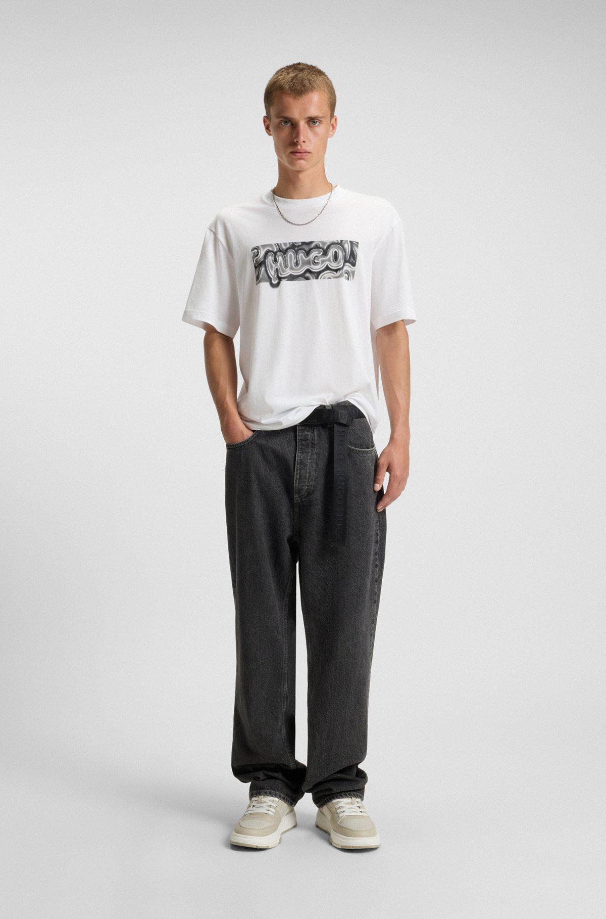Baggy-fit jeans in black denim with faded logo Product Image