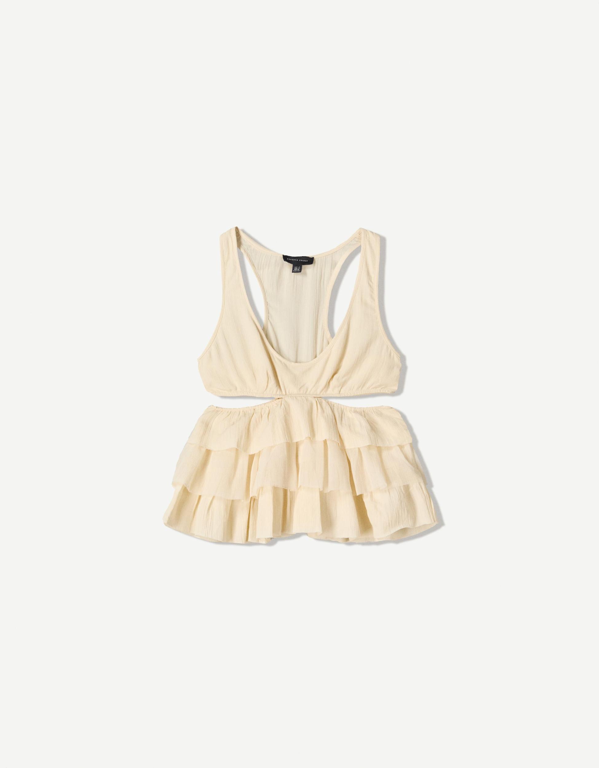 Rustic cut-out top with ruffles Product Image