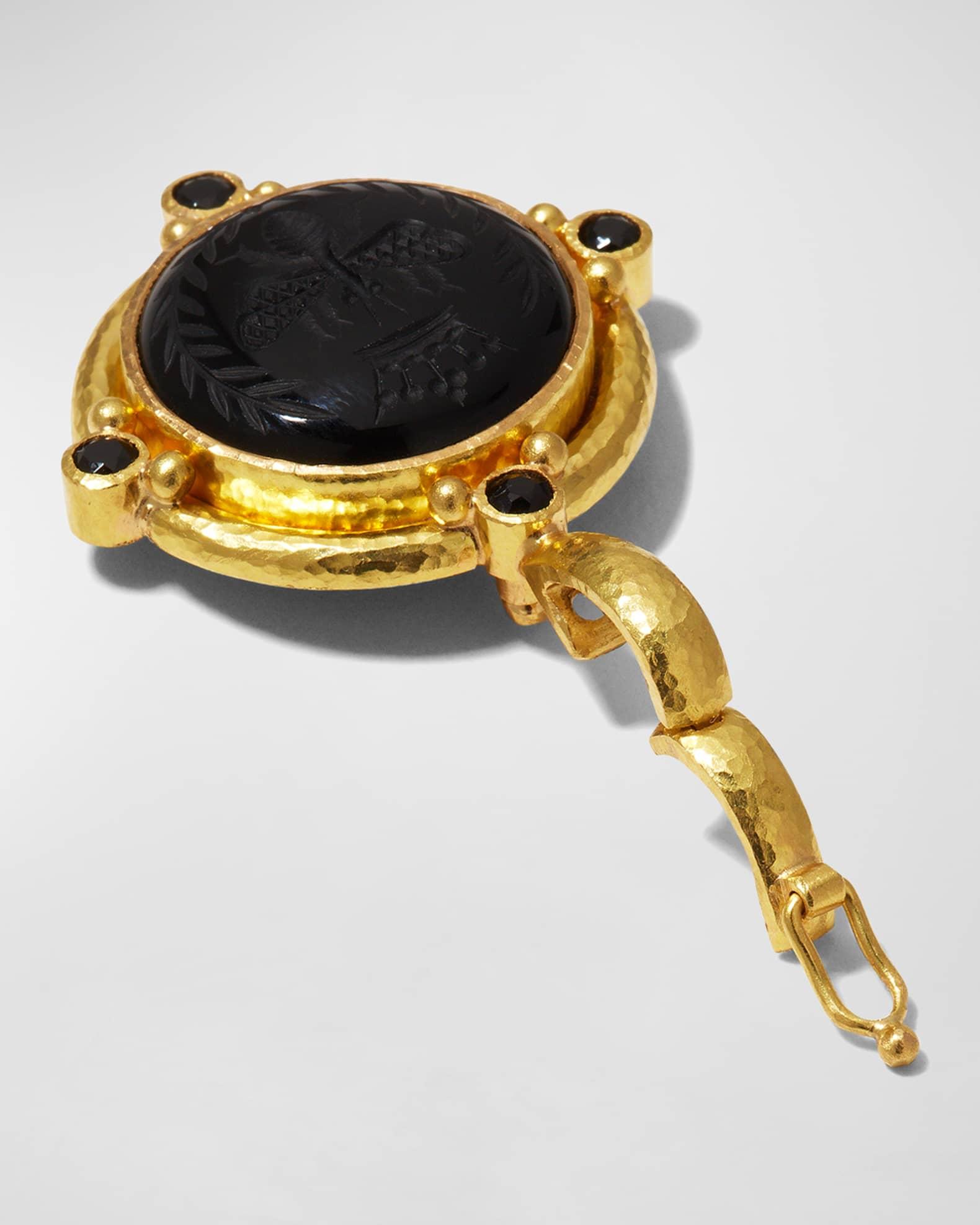 19K Queen Bee Carved Onyx Pendant Product Image