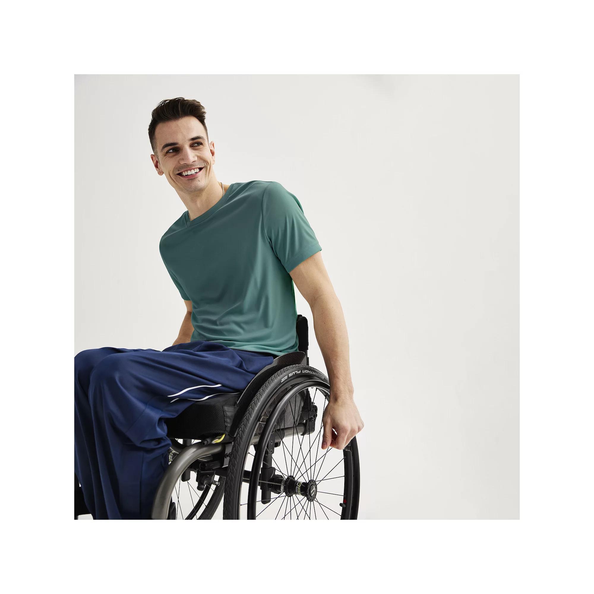 Men's Tek Gear® Adaptive DryTek Tee,  Product Image