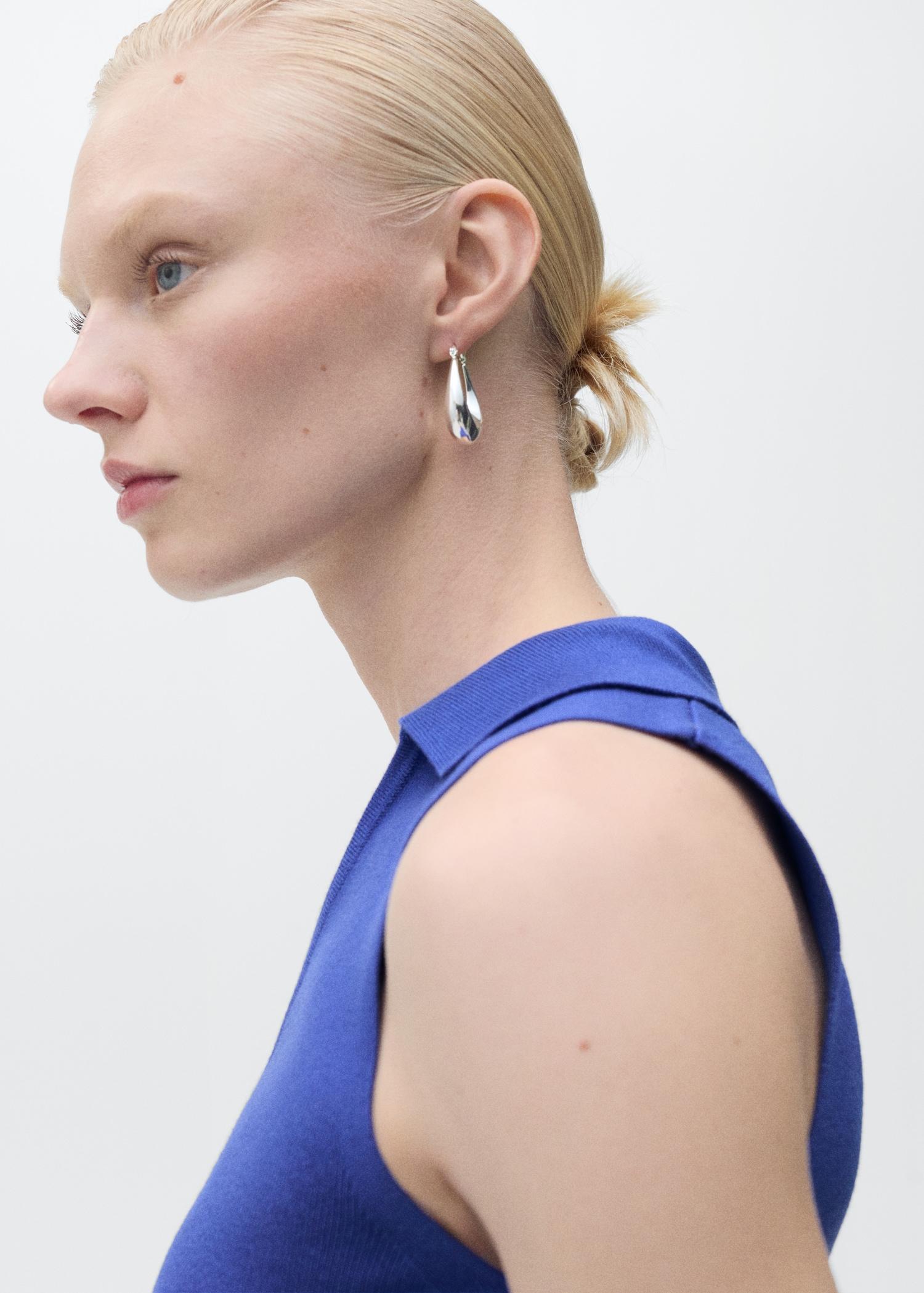 Polo-neck knitted top - Women | MANGO USA Product Image