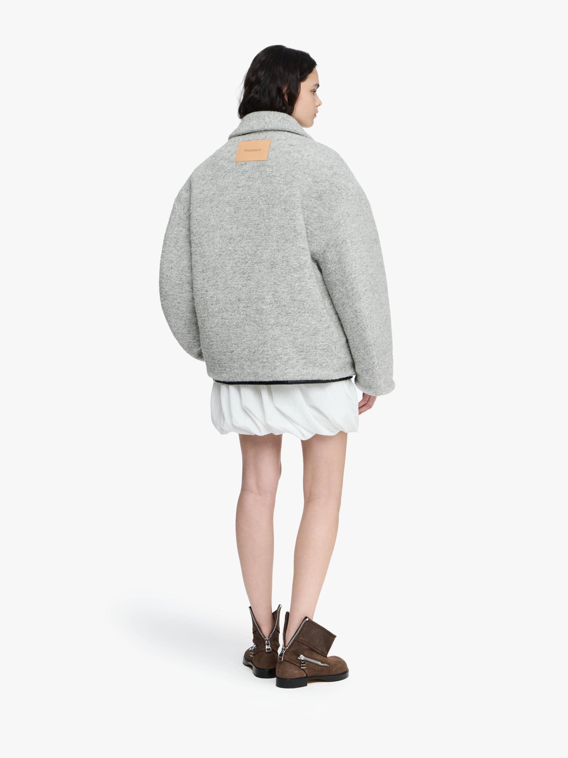 CONTRAST TRIM CASUAL JACKET Product Image