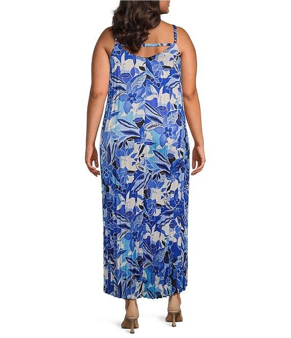 Skies Are Blue Plus Size Printed Pleated Maxi Dress Product Image