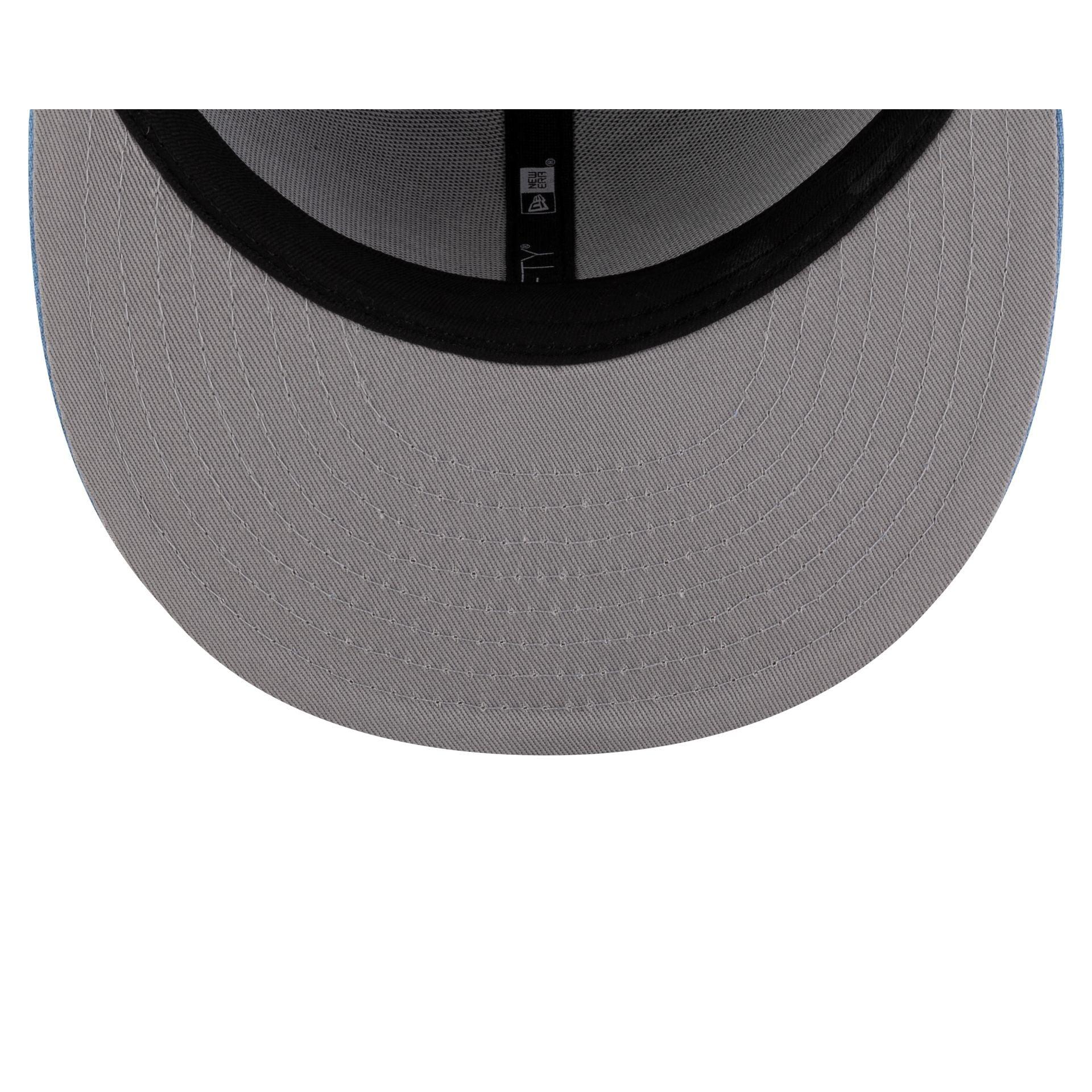 Miami Heat Metallic Gold Logo 59FIFTY Fitted Hat Male Product Image