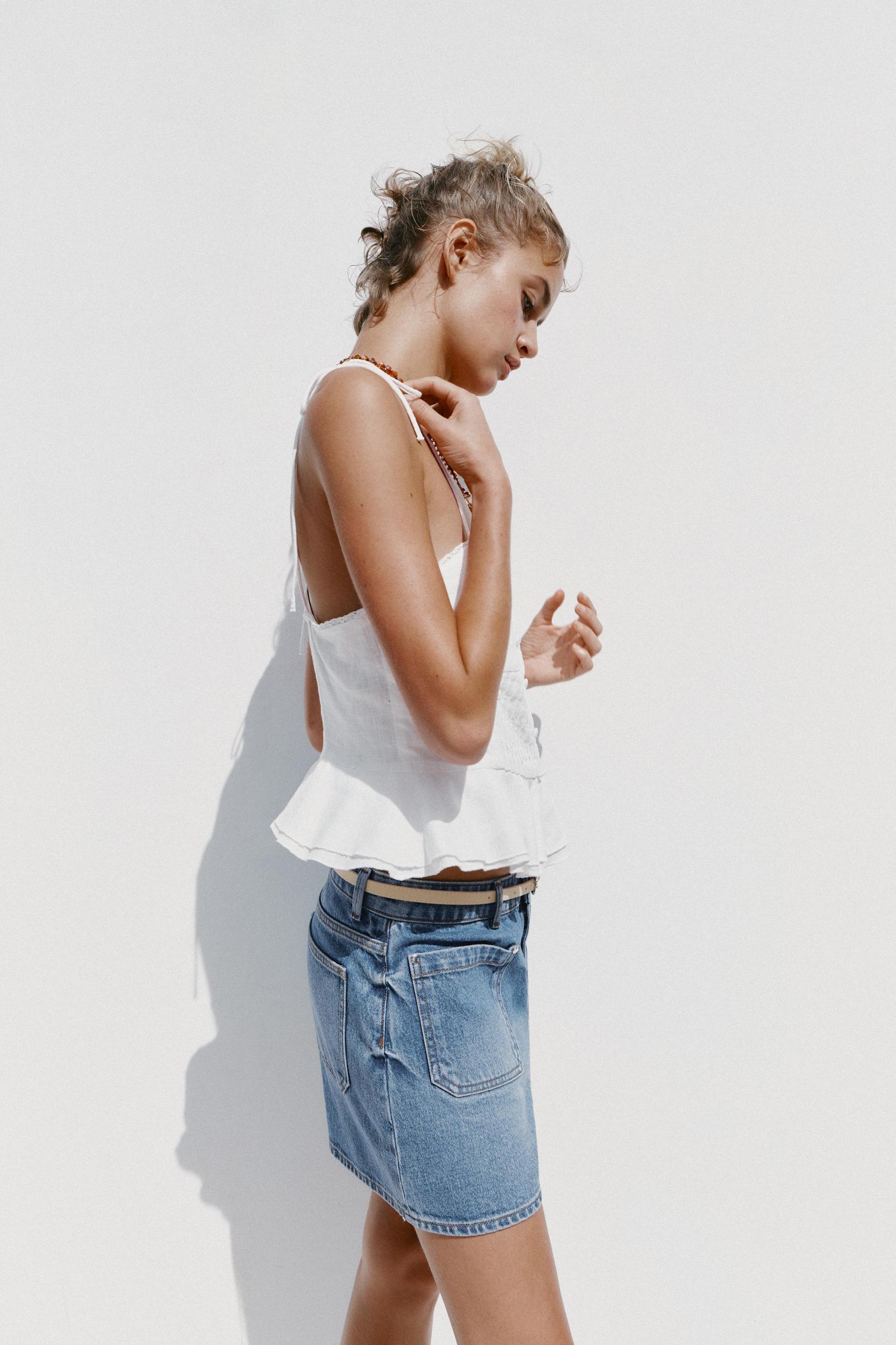 ROMANTIC PINTUCK LINEN TOP Product Image