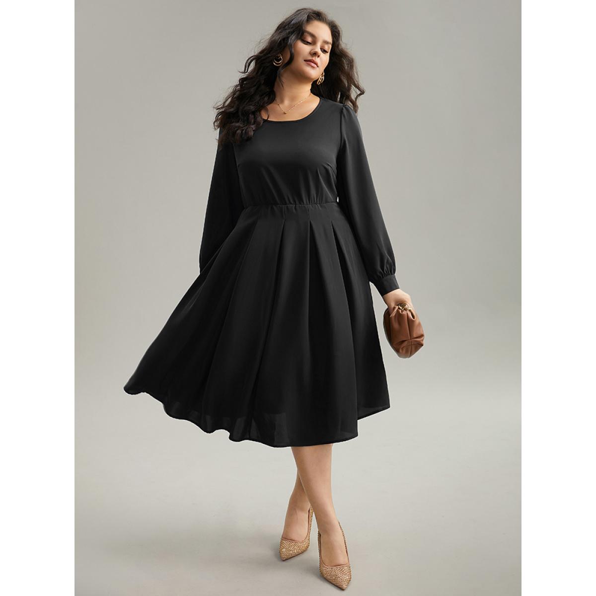 Plus Size Static-Free Plain Pleated Pocket Dress Black Women Elegant Plain Round Neck Long Sleeve Curvy Midi Dress BloomChic 22-24/3X Product Image