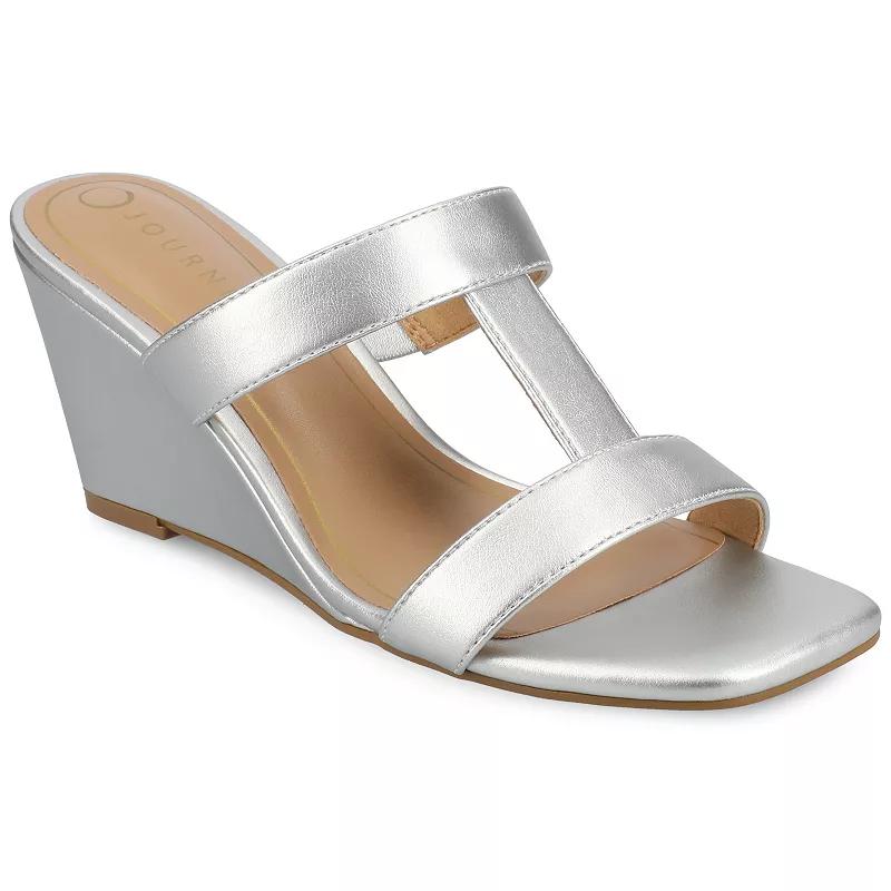 Journee Collection Womens Clodie Wedge Sandal Product Image