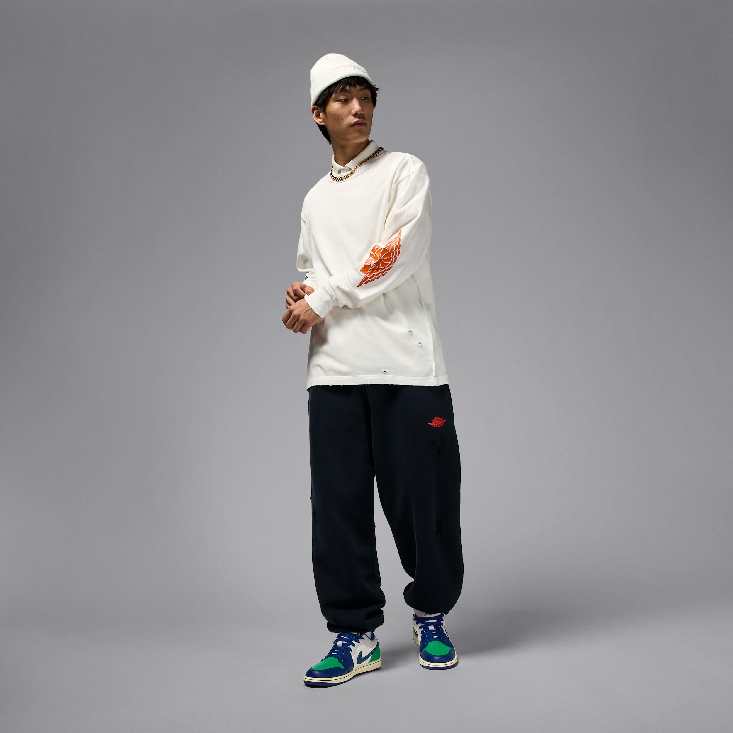 Mens Air Jordan 1 Low Shoes | 553558-147 Product Image