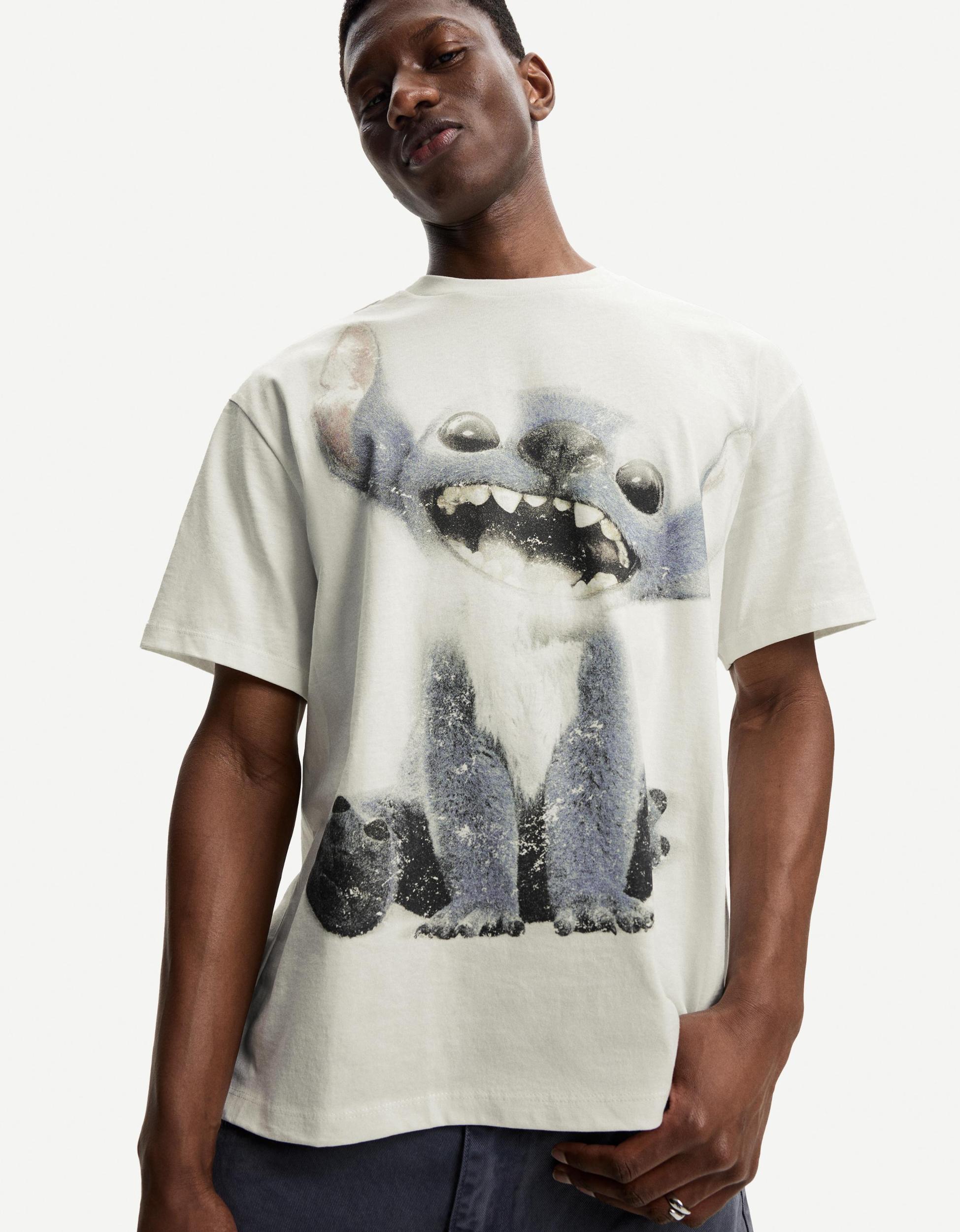 Lilo & Stitch short sleeve T-shirt Product Image