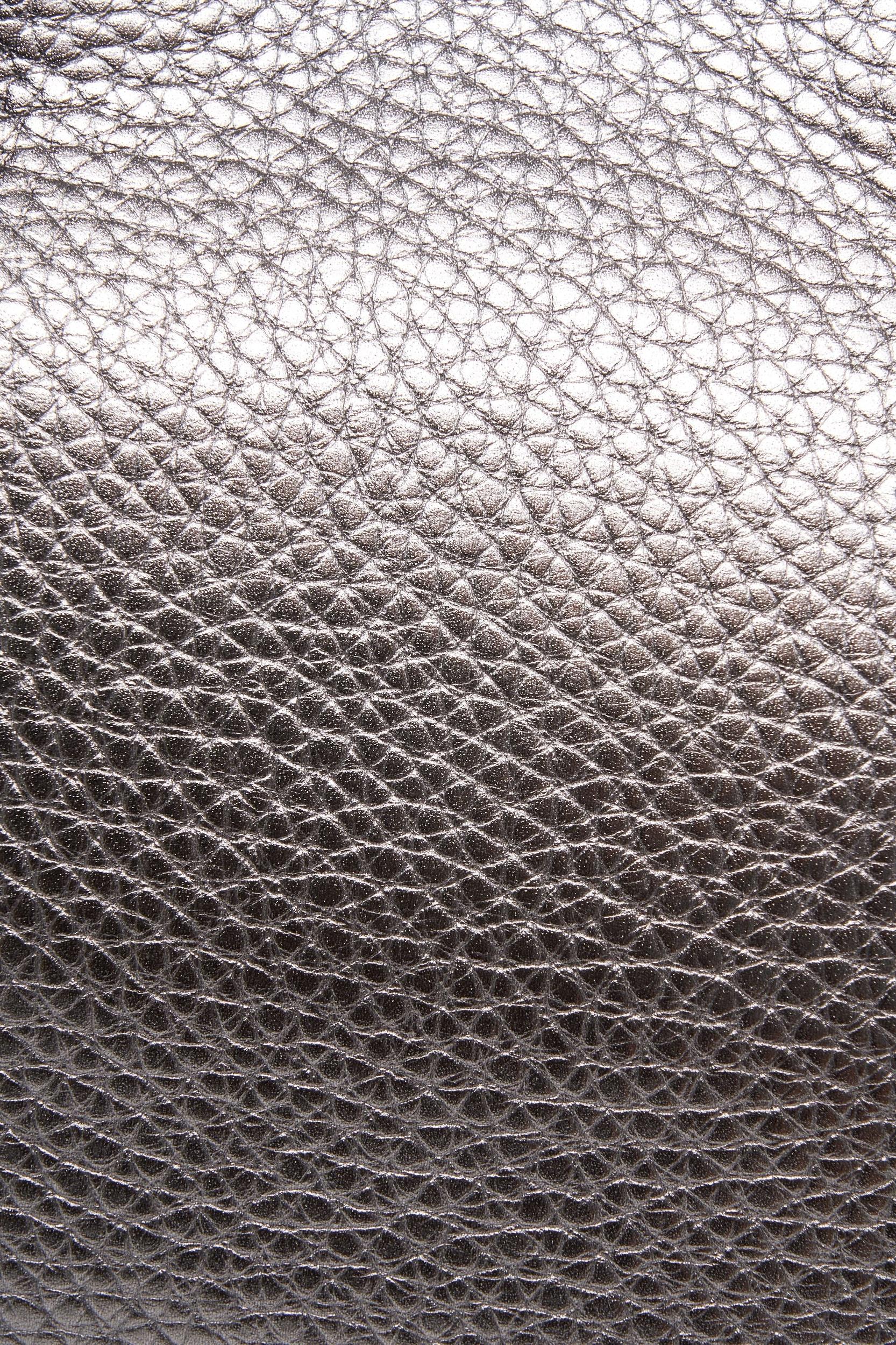 Grained leather hand bag Product Image