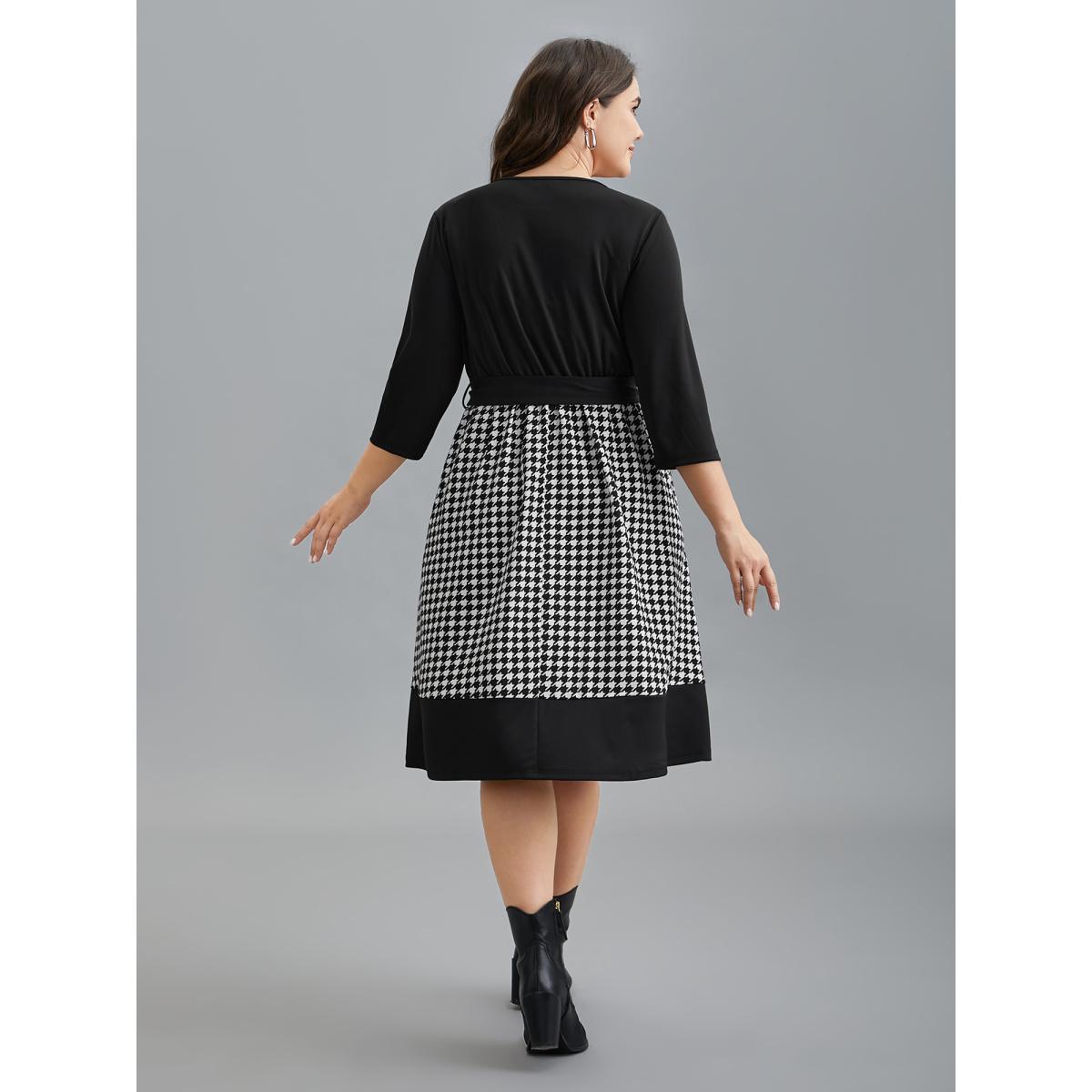 Plus Size Color-Block Belted Fit & Flare Midi Dress Black Women Casual Belted Knit Dresses Bloomchic 28/5X Product Image