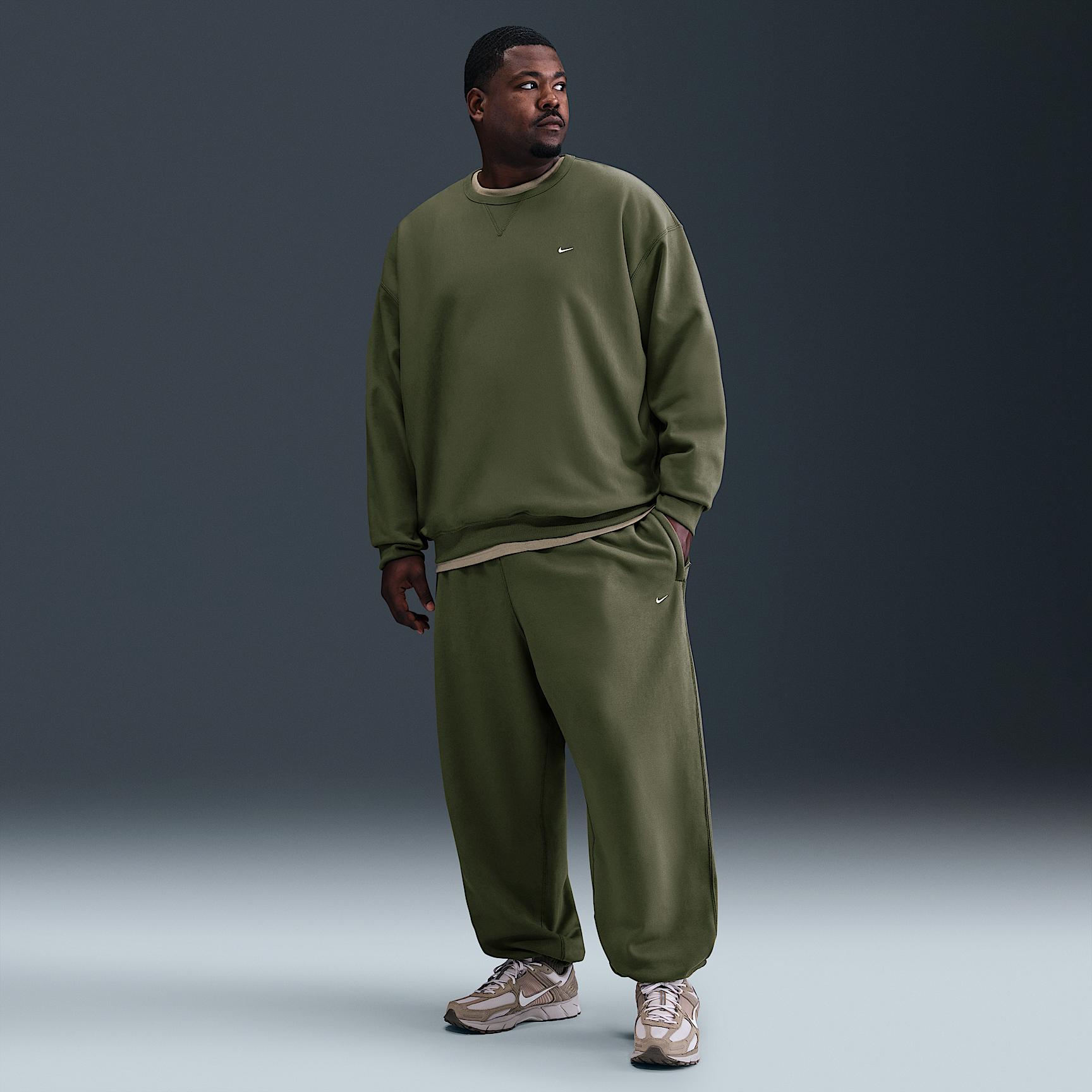 Nike Mens Solo Swoosh Cuffed Fleece Pants | HV1088-010 Product Image