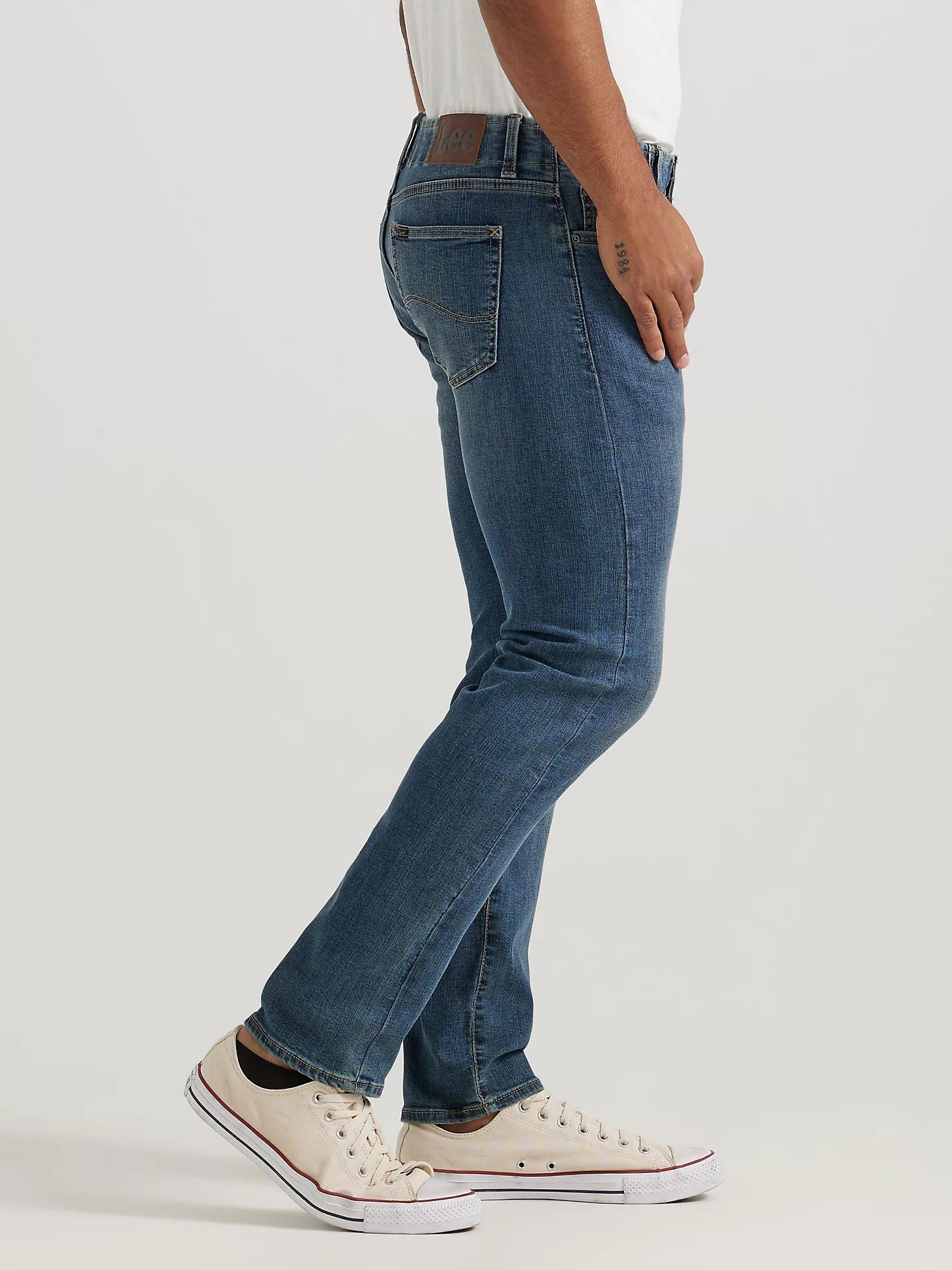 Men's Extreme Motion Slim Straight Jean | Lee® Product Image