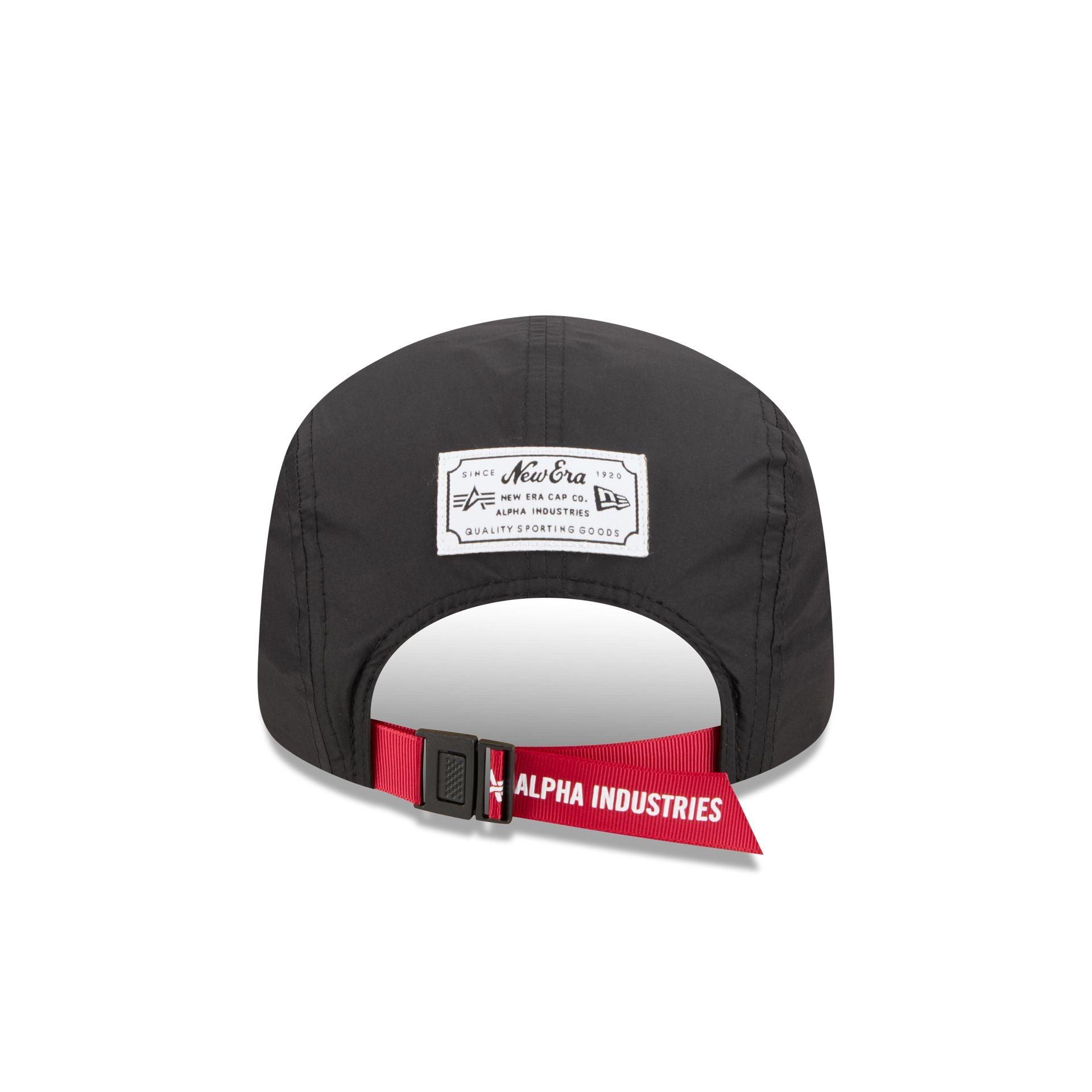 Men's New Era Black Cincinnati Bengals 2025 Sideline Runner Adjustable Hat Product Image