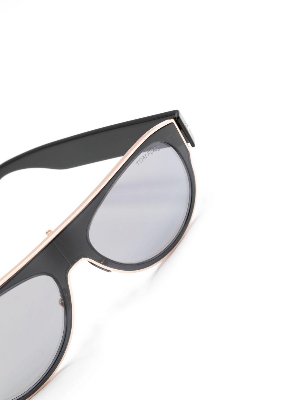 logo-plaque pilot-frame sunglasses Product Image