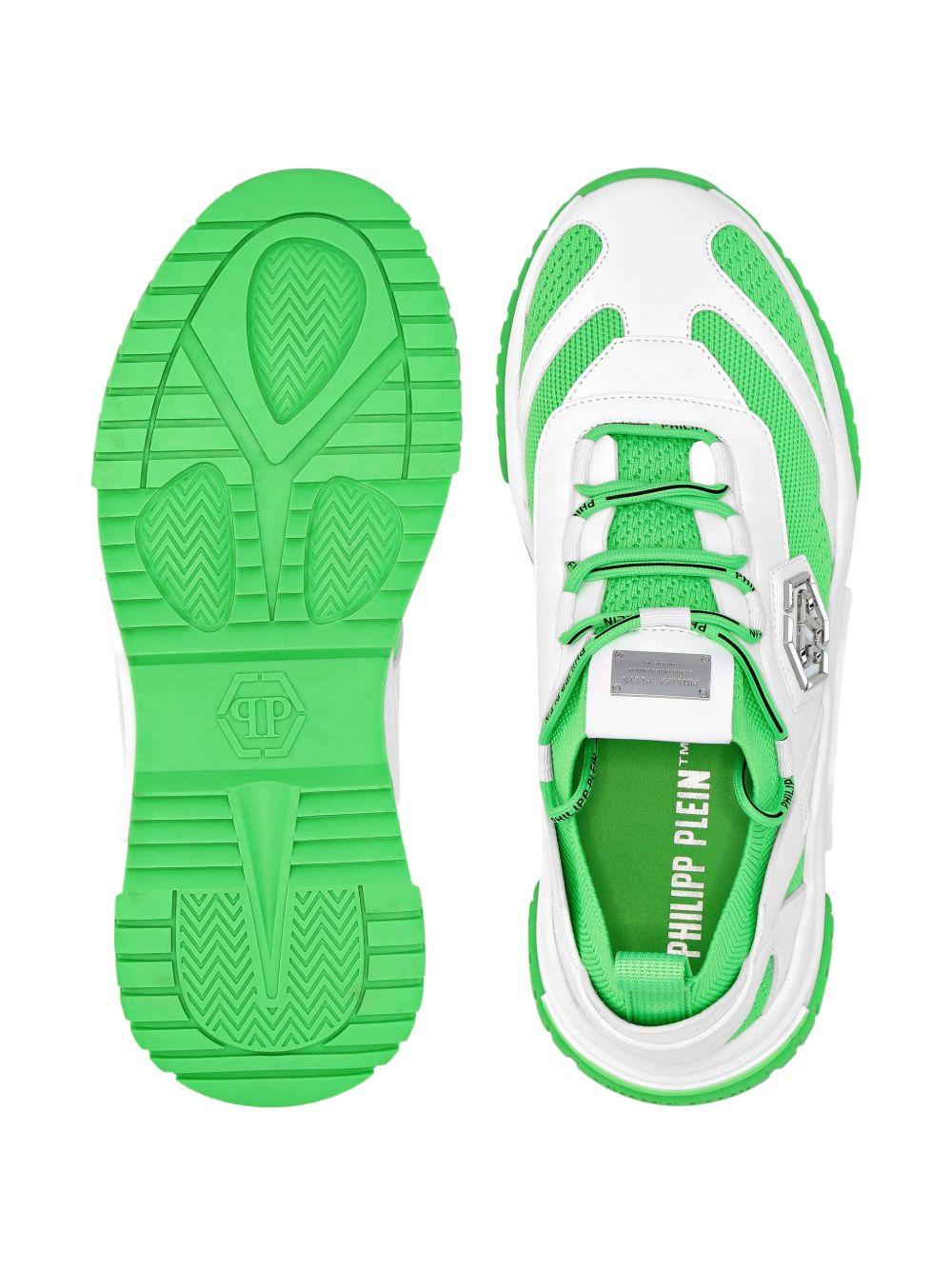 Predator sneakers Product Image