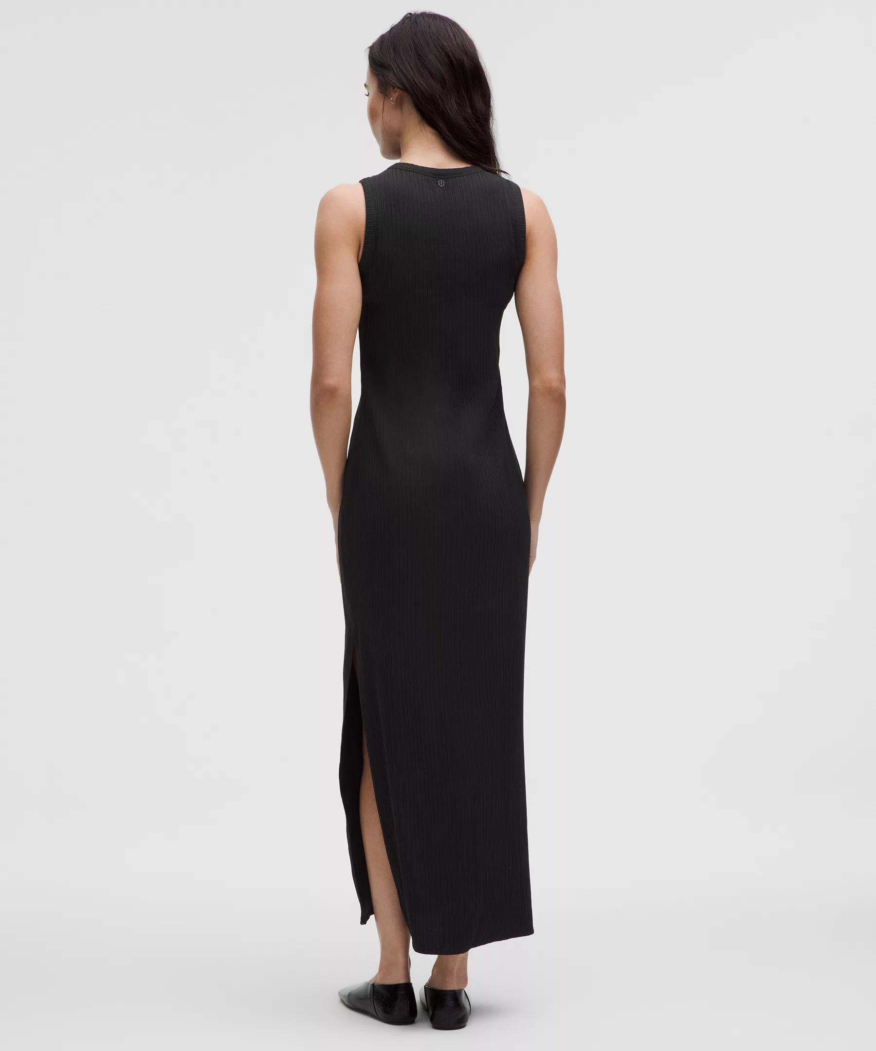 Sleeveless Pleated Stretch Maxi Dress Product Image