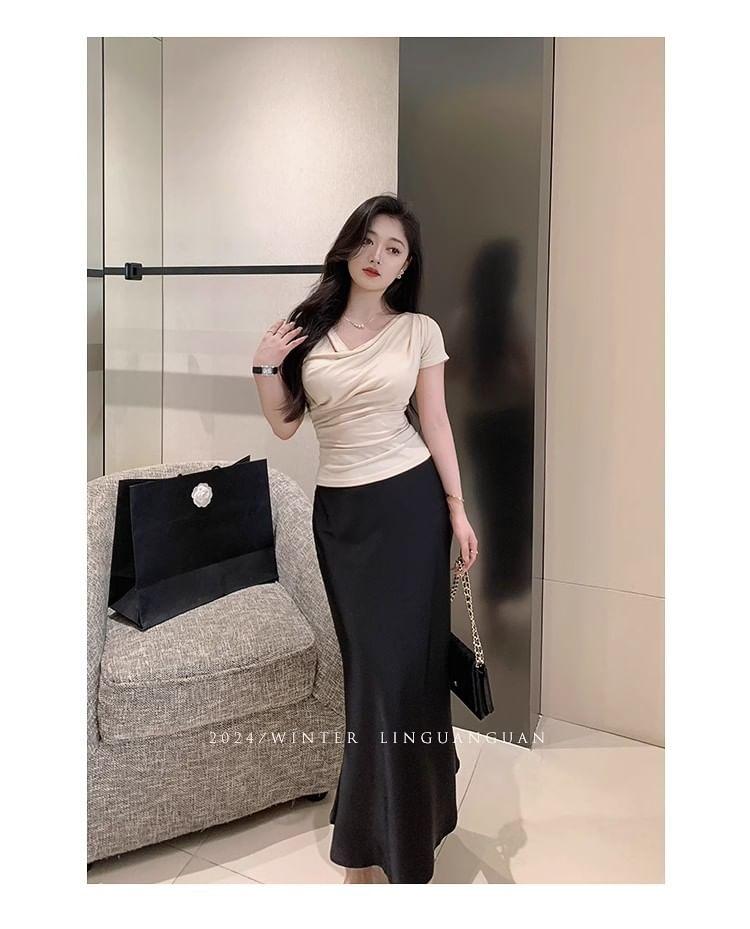 High Rise Plain Maxi A-Line Skirt Product Image