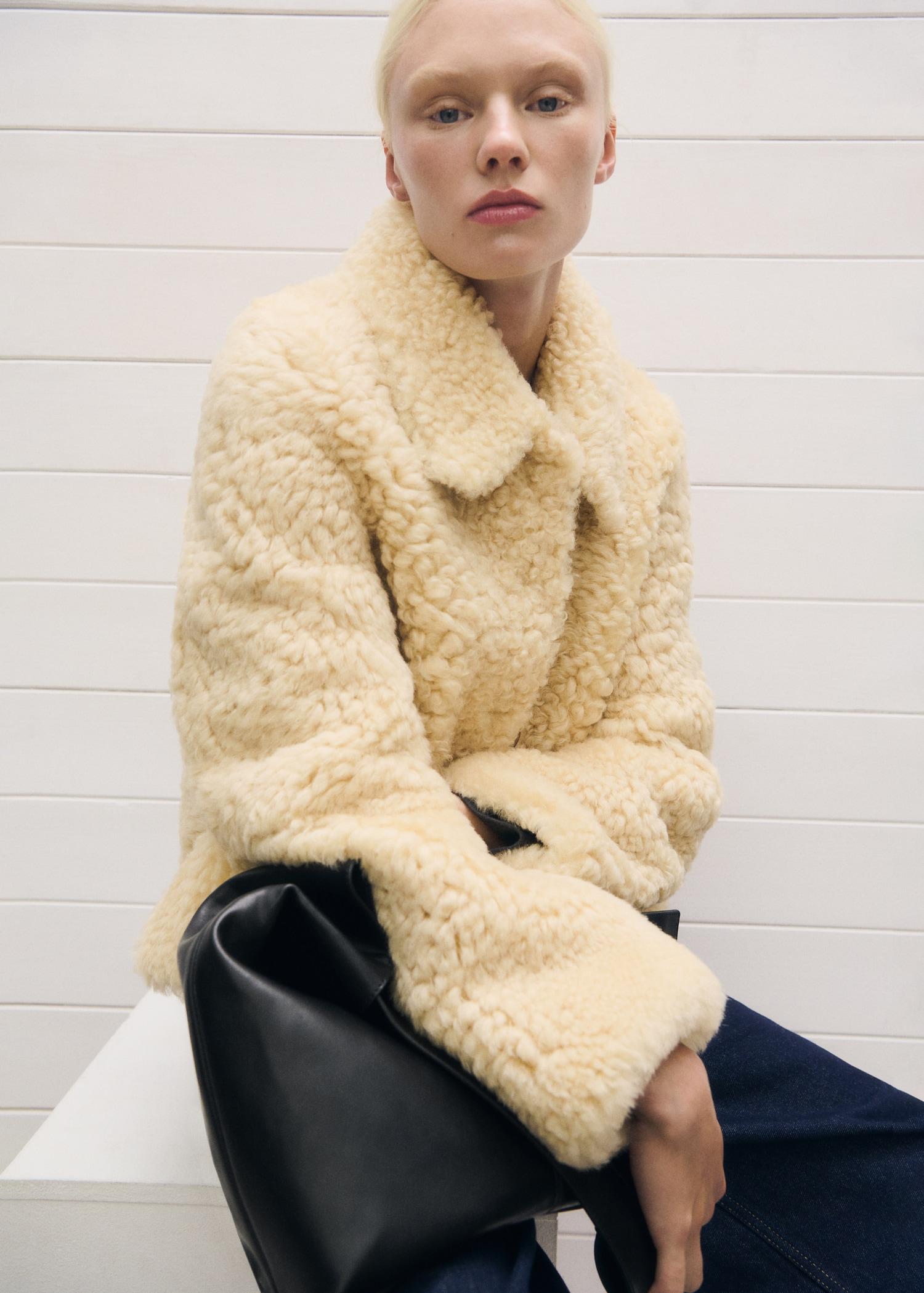 Shearling leather coat - Women | MANGO USA Product Image